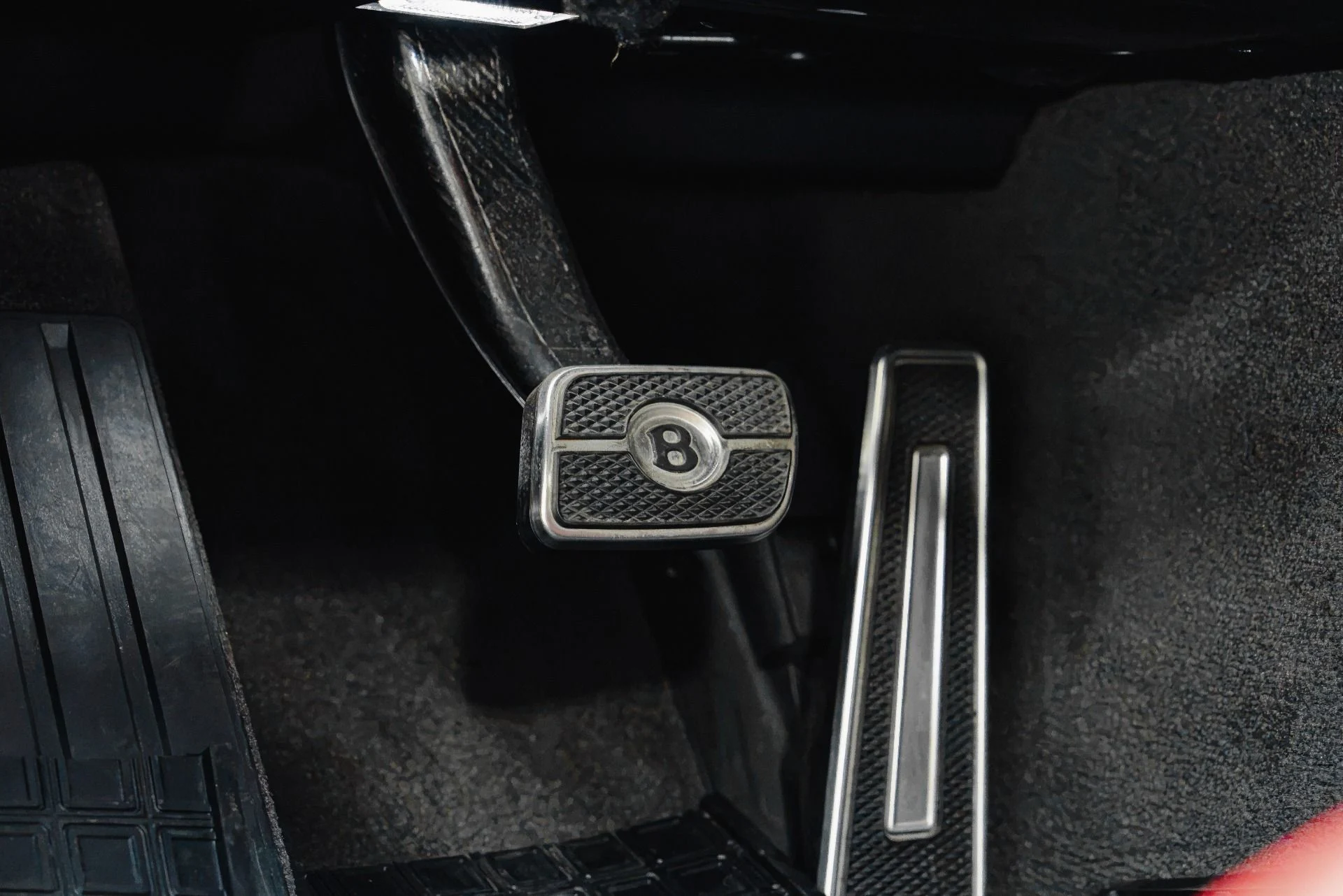 mph046_3843369223_Used_2020_Bentley_Continental_GT_V8_1789411748_95e6066a97