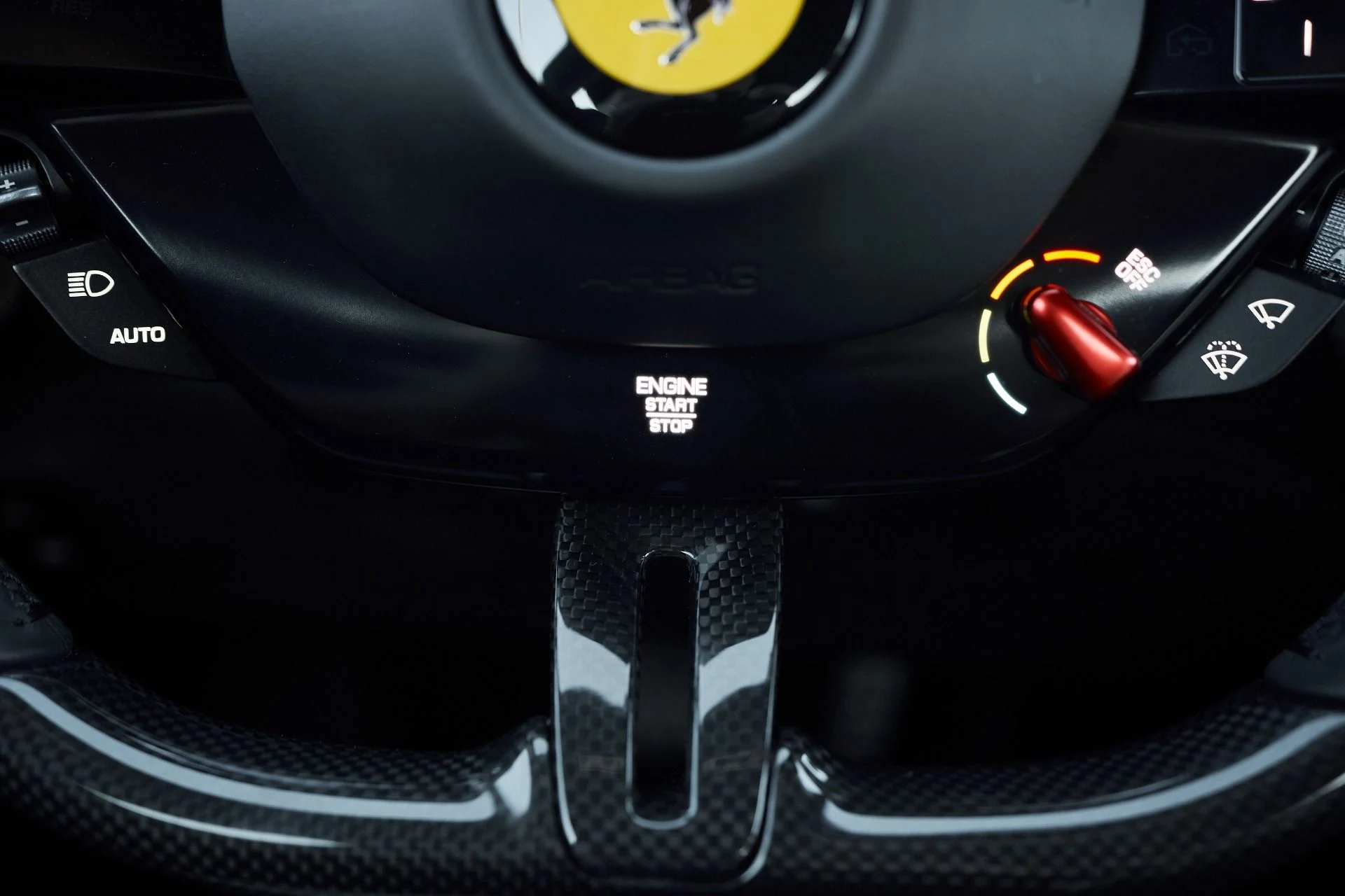 mph046_3857620003_Used_2024_Ferrari_Roma_Base_1762022599_d61eda061a