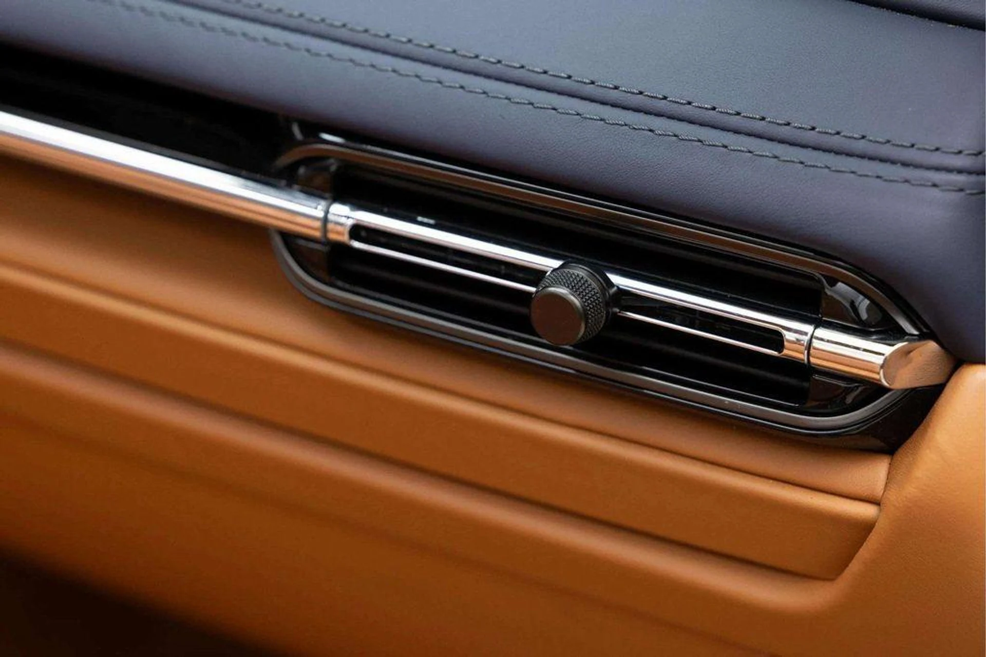 mph046_3883170848_qm_DW_9_C_Vo_E_Uu_Cbl12_J6g_FB_84jas_d501ffcce5