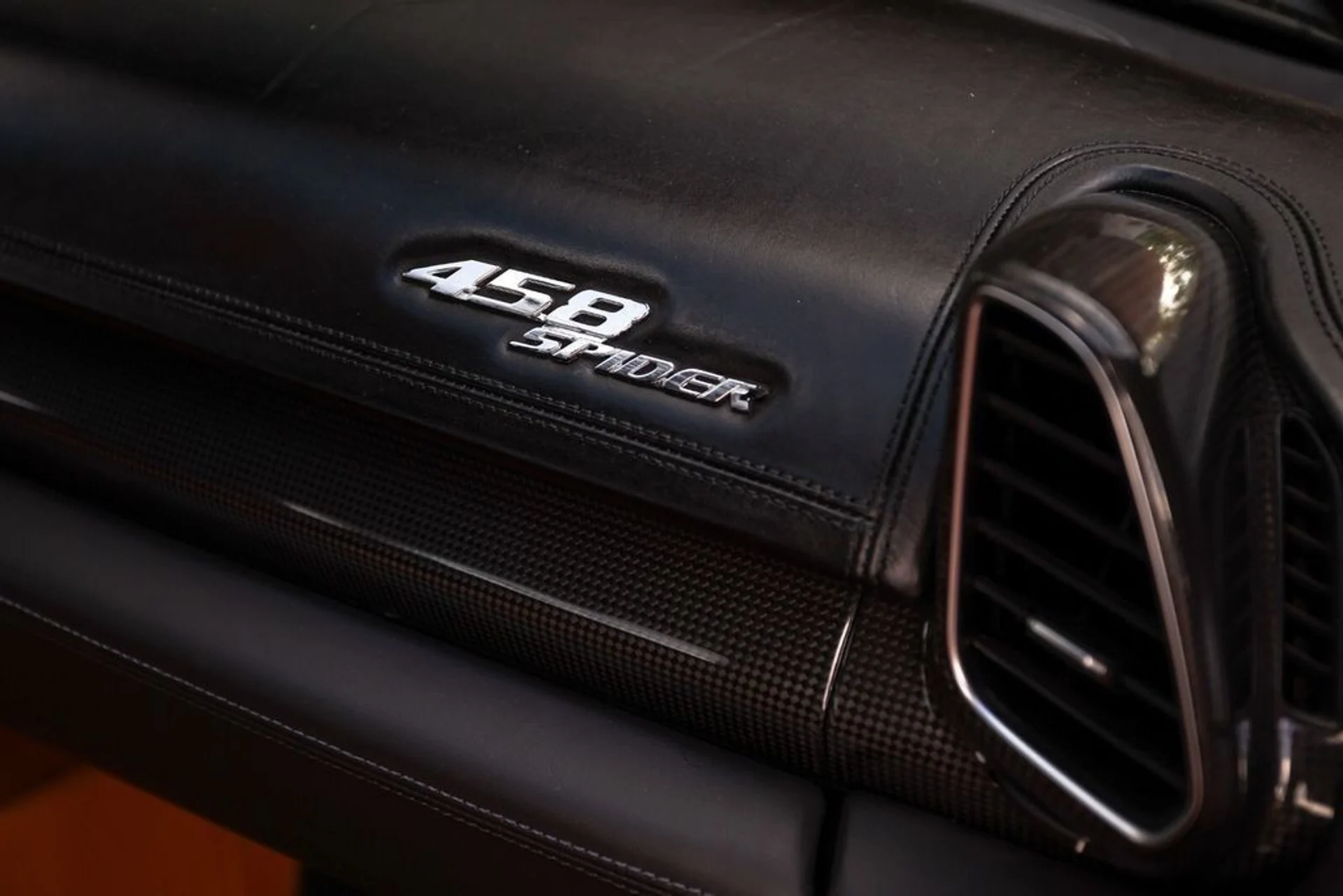 mph046_3889005365_44d04f2adecb79366001af5b1957dc23_53183f4744