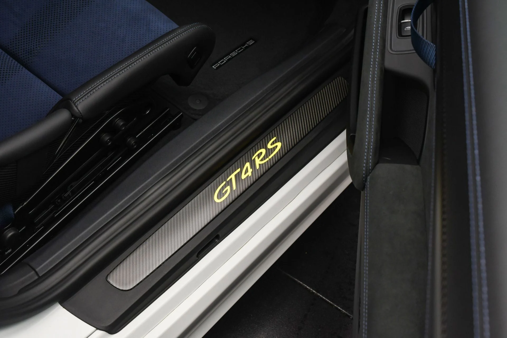 mph046_3892421815_8d4e087c8b2b4fddba6e9883fbc70639_ea240f21e1