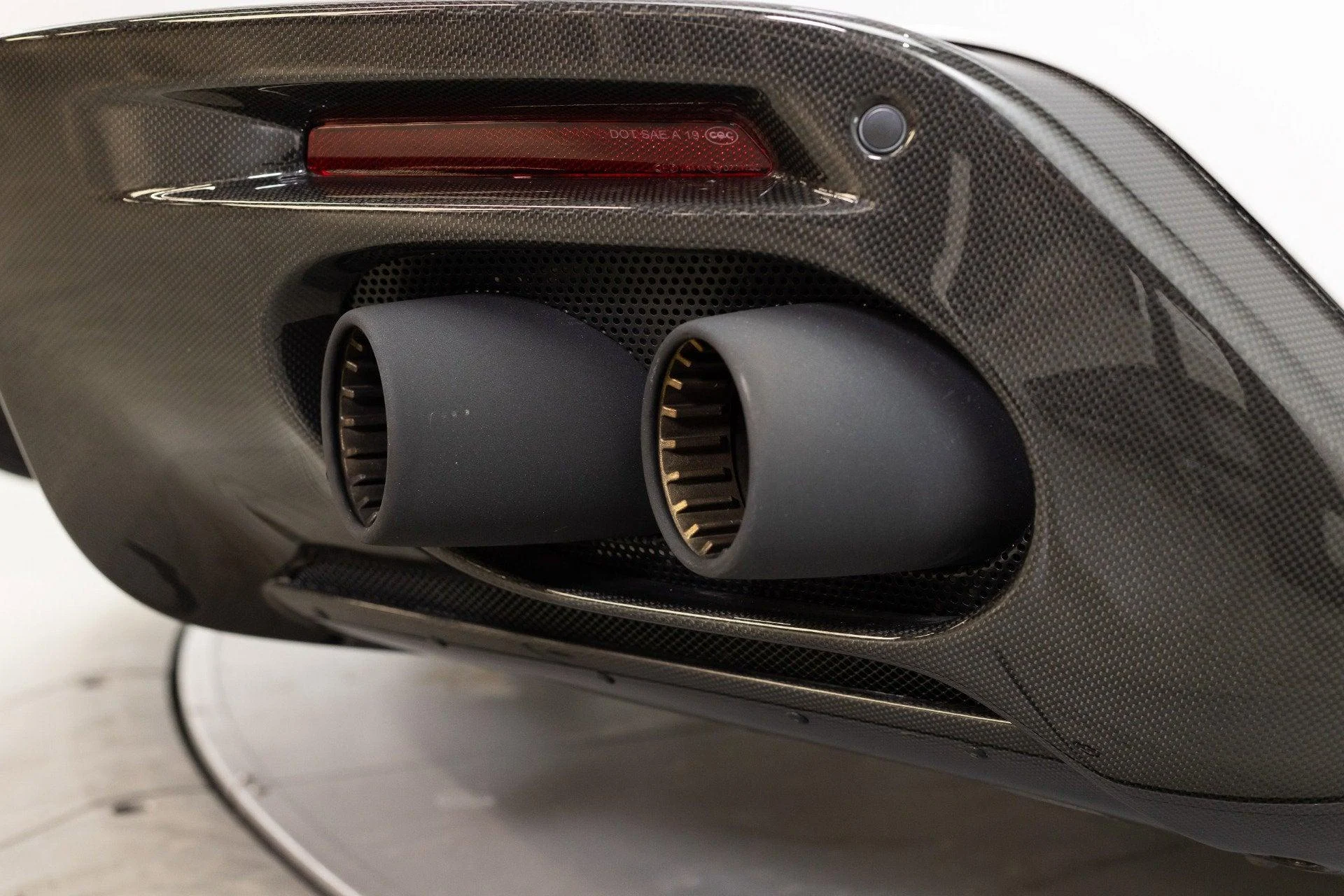 mph046_3915875337_Used_2024_Ferrari_Roma_1777368632_168b04f2a4