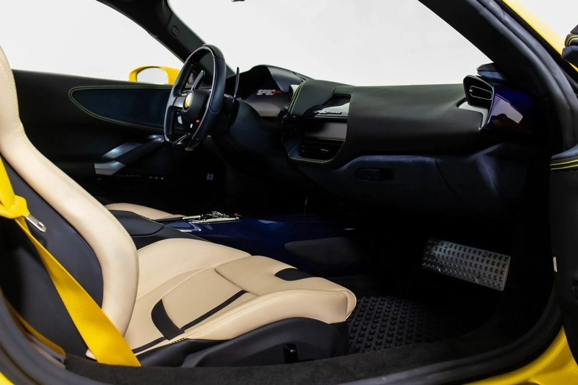 mph046_3918256423_f93a4d2d40654268ad824873aeb82b1ex_e5f9397d56