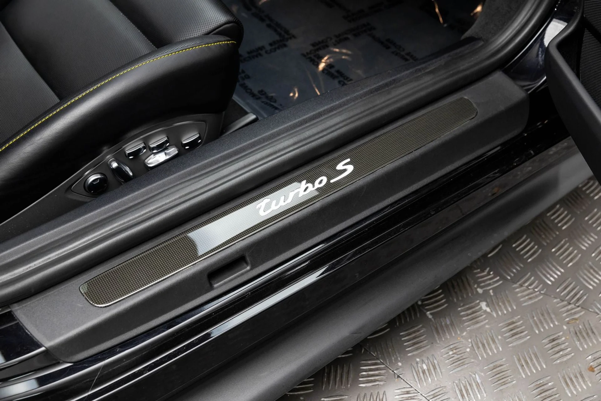 mph046_3920838670_47_f5acec23d6