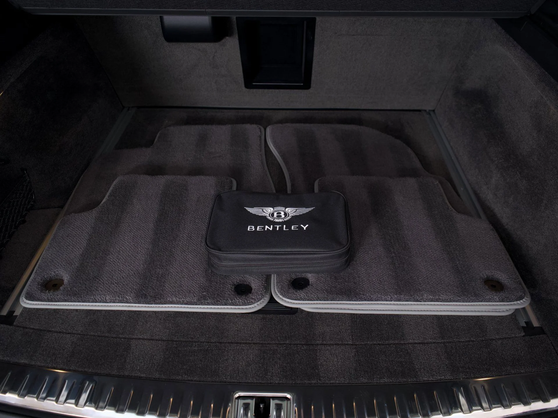 mph046_3926719580_6d96491e2aca4dcc9cb0762808291606_7aa6cbb515