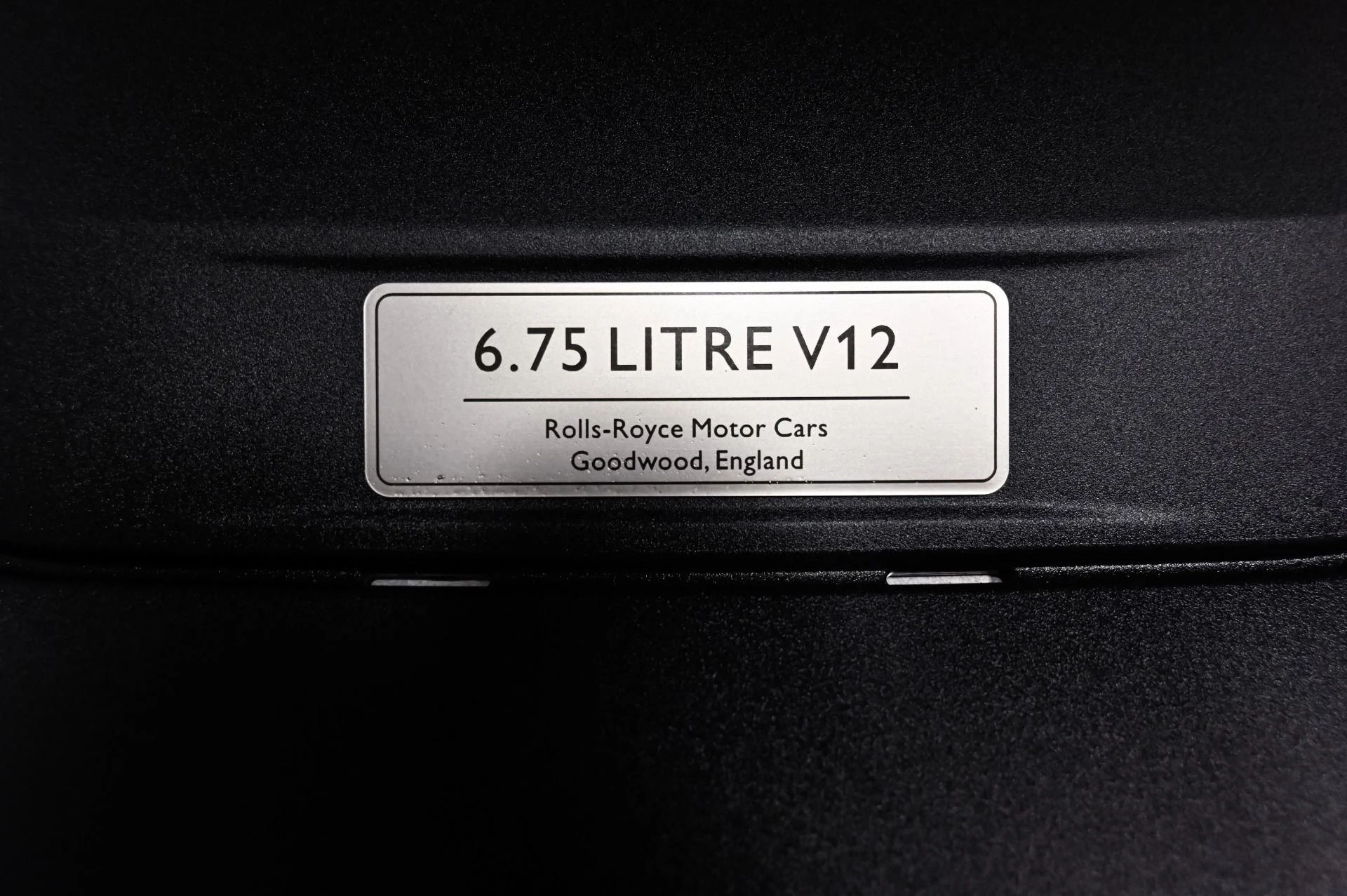 mph046_3936341410_Used_2021_Rolls_Royce_Ghost_Base_1788893206_9dc5463ad3