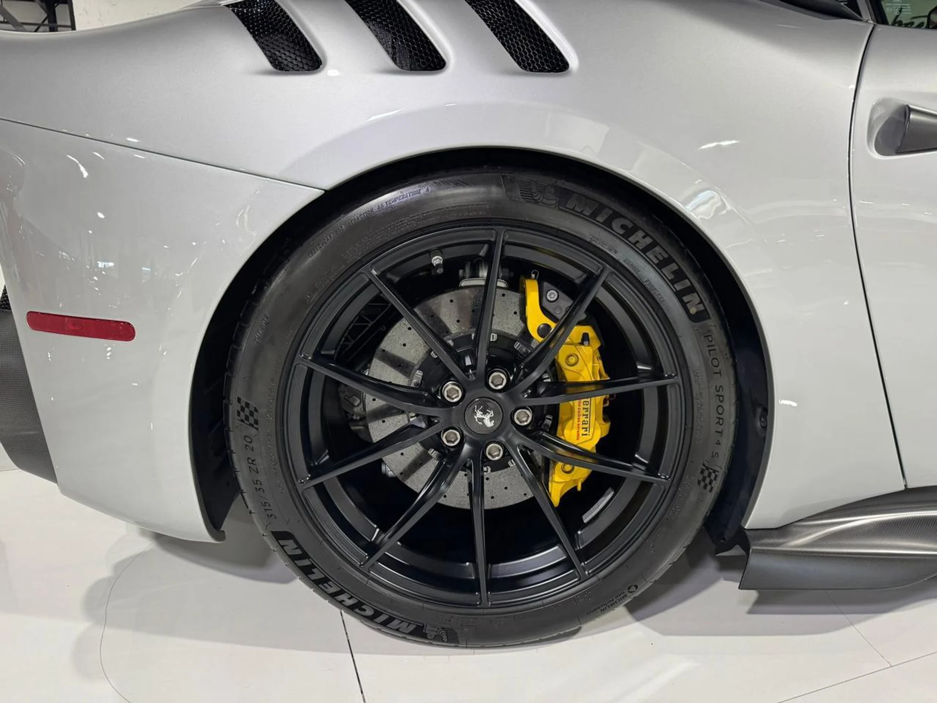 mph046_3949384203_39f6e3c6957d8d54a770cd8292ddd365_82338d753d