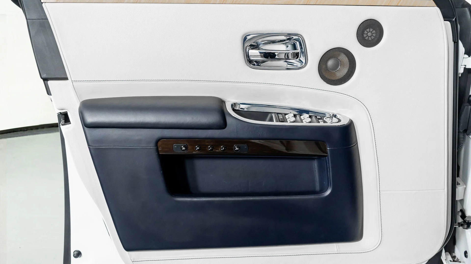 mph046_4017746092_content_homenetiol_com_2001243_2130496_0x0_164e120e7f3c485c932c901225a53ffc_8884fa24f9