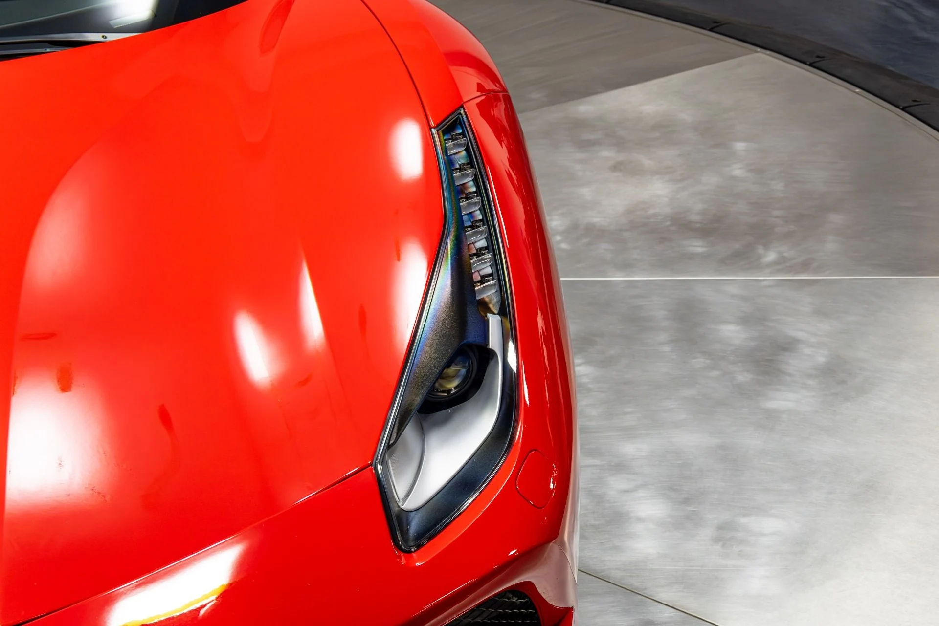 mph046_4026860657_Used_2018_Ferrari_488_GTB_1775864640_a91b8c0158