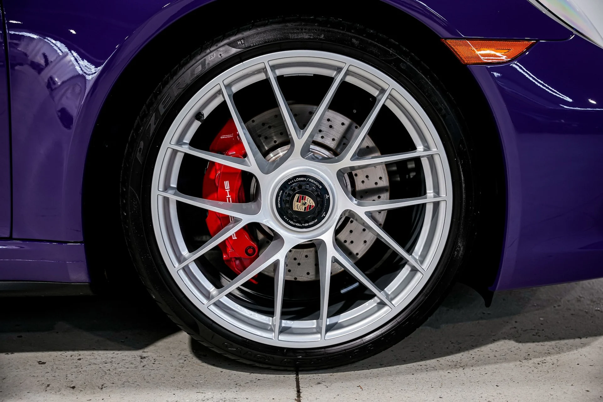 mph046_4029504749_524266f0676aa96f49f700bc1408b18bx_4d6638de8a