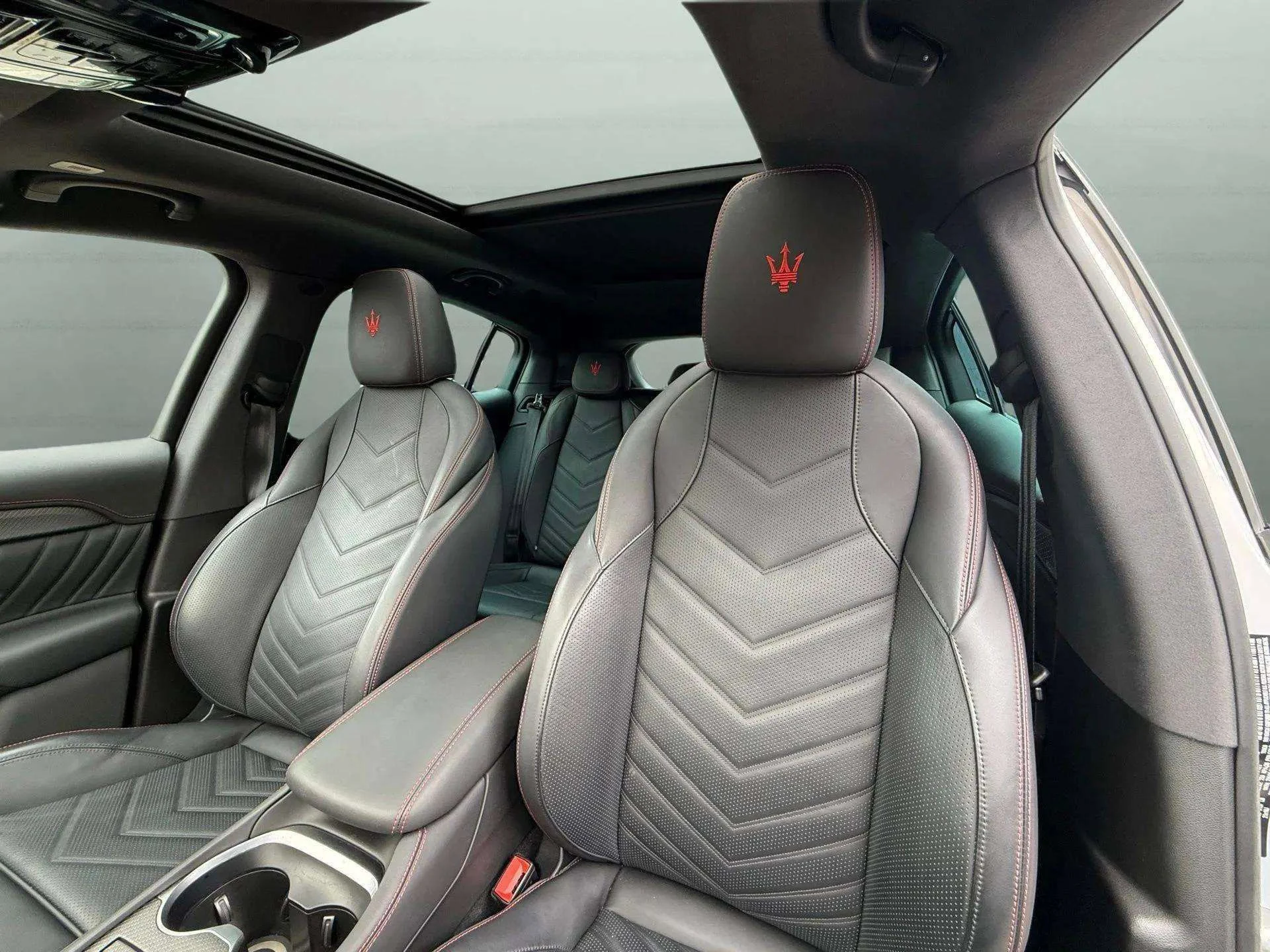 mph046_4053569137_b7729c048879460bb12f3d4f64e2ba3a_2b7945d7b7