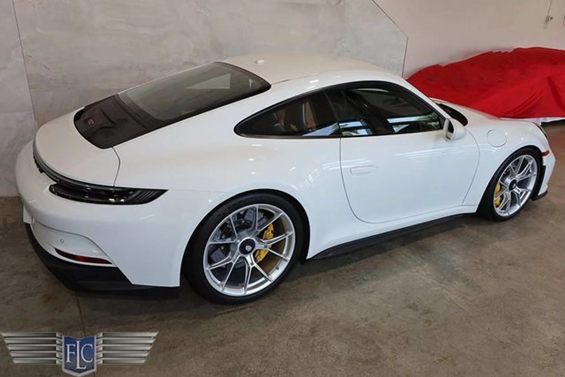 mph046_4054853776_used_2024_porsche_911_gt3coupewtouringpackage_9689_23060491_51_640_2056e8f96f