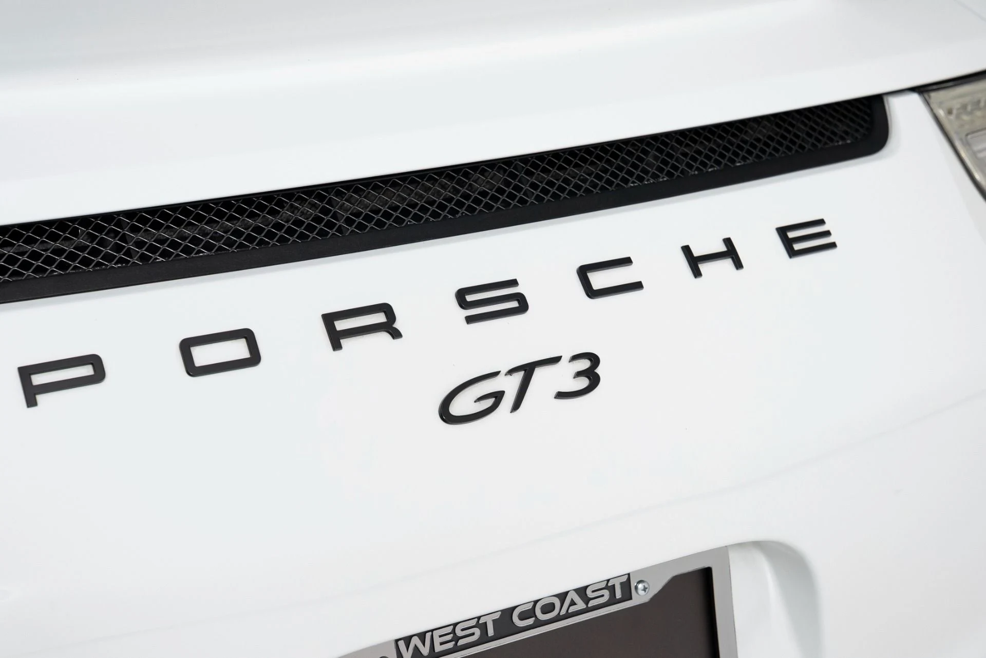 mph046_4072123459_Used_2015_Porsche_911_GT_3_1755021448_38810d6e09