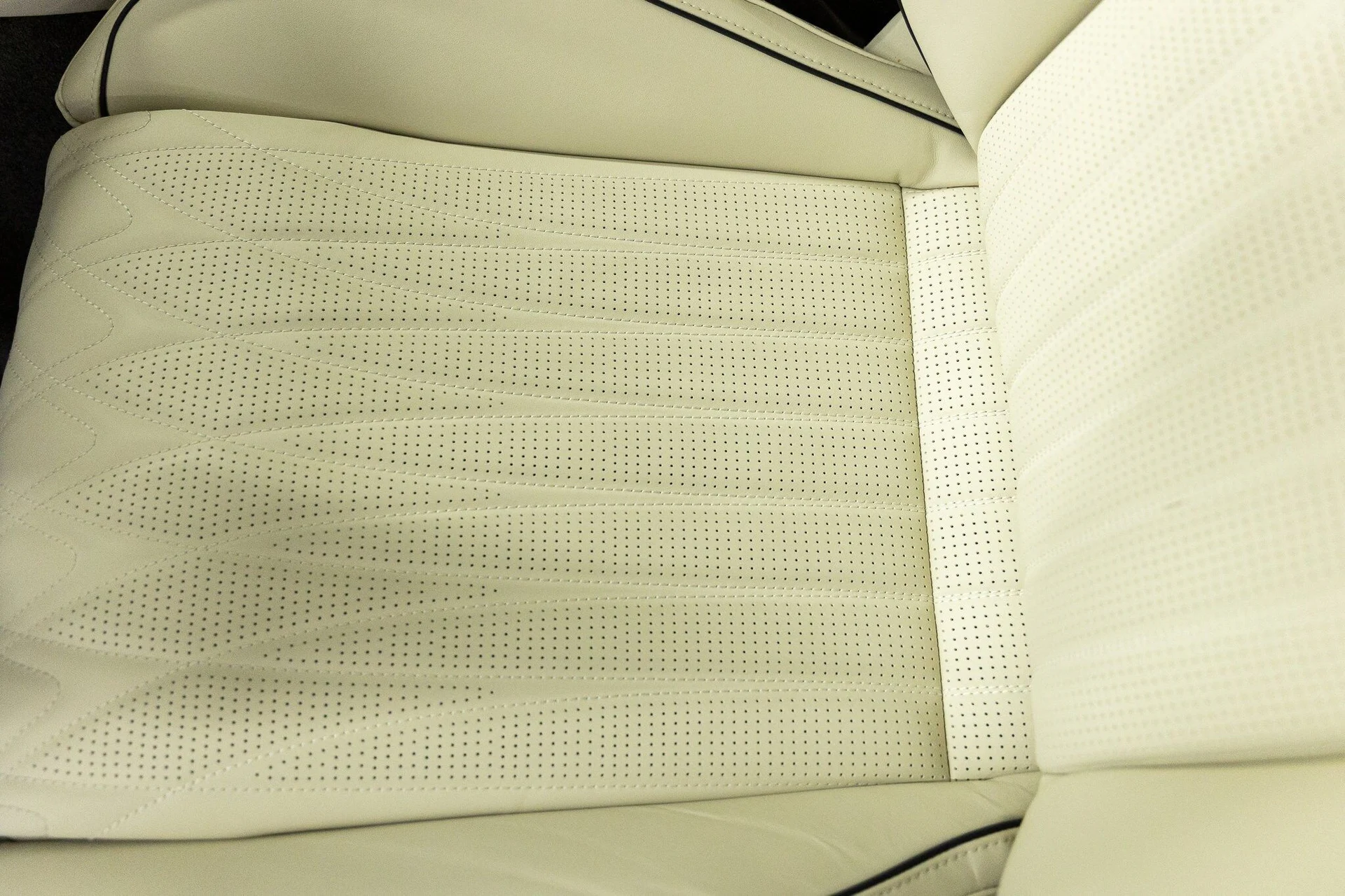 mph046_407248103_58e60076ea8f3284f1dc8126e8700ae1x_fd68695520