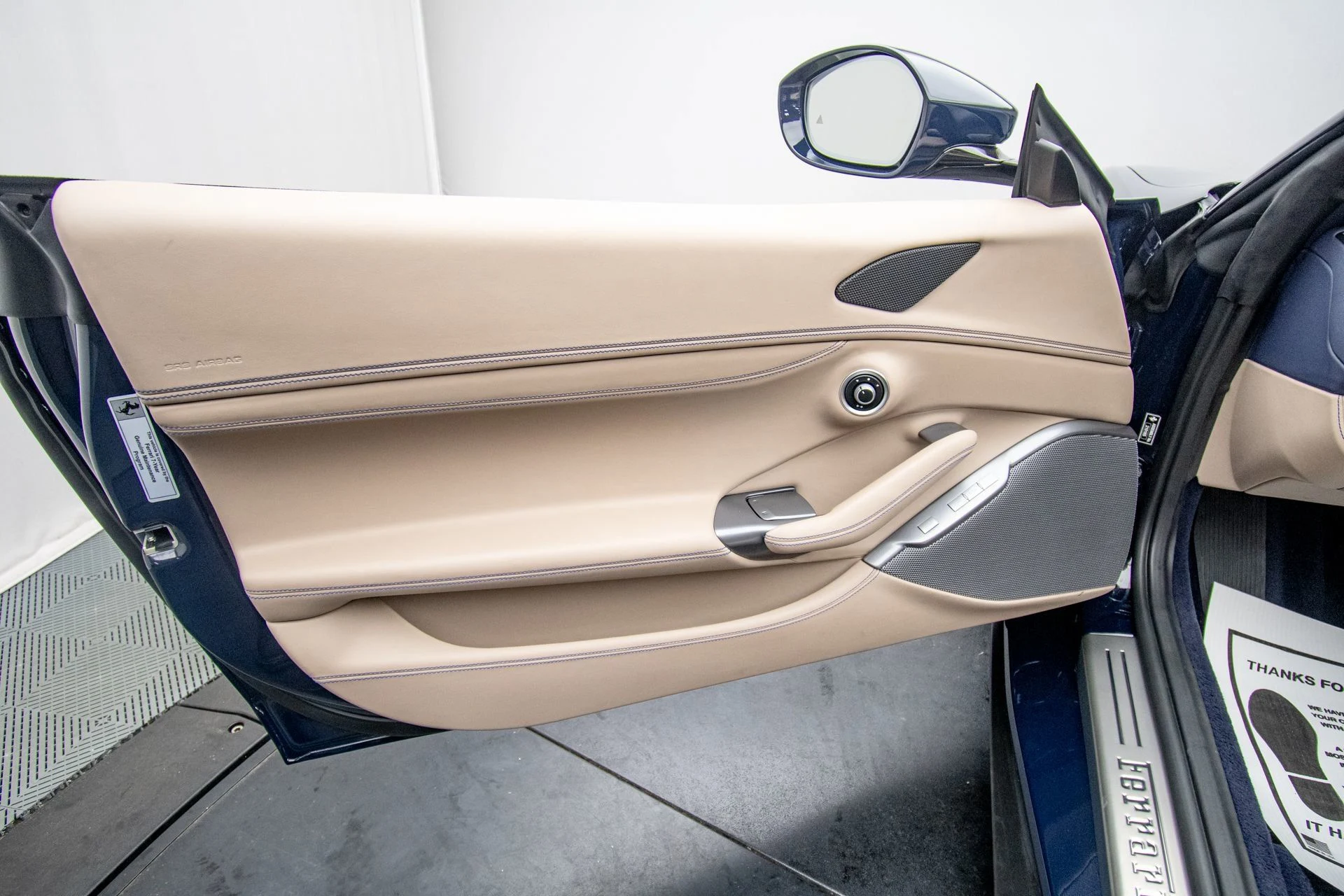 mph046_4086796177_d4588573d935442189f5d26d3430fb10_07de08794c