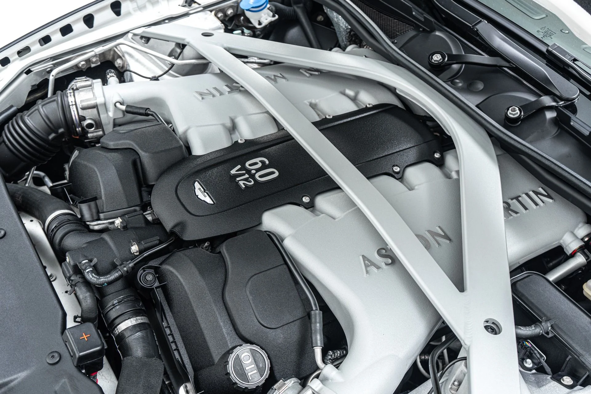 mph046_4092264013_Used_2014_Aston_Martin_DB_9_Volante_Very_Low_Miles_Pearlescent_Paint_V12_Power_1773670824_6223137f95