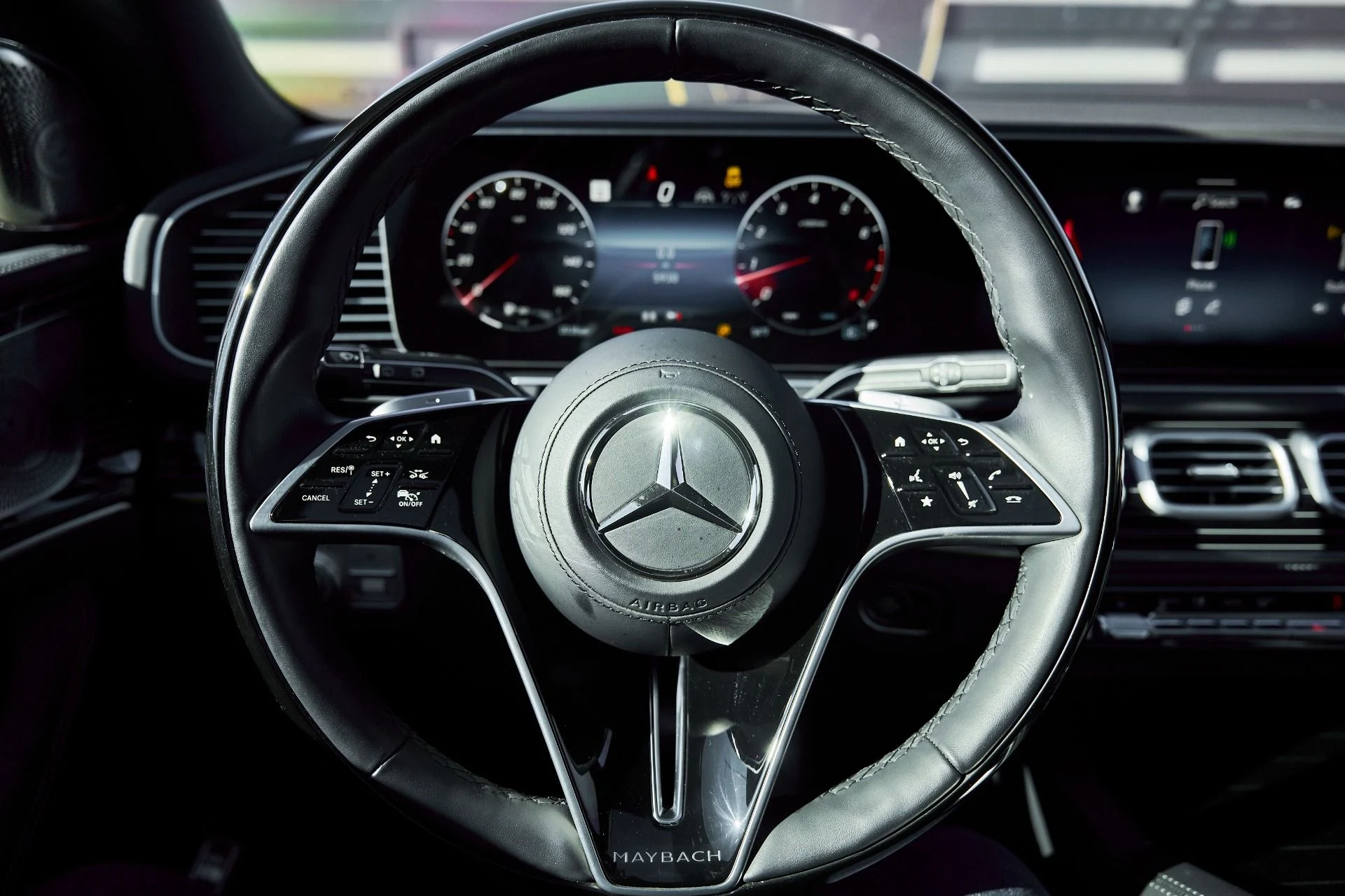 mph046_4095040754_Used_2024_Mercedes_Benz_GLS_Maybach_GLS_600_1766882852_061bd2efe4