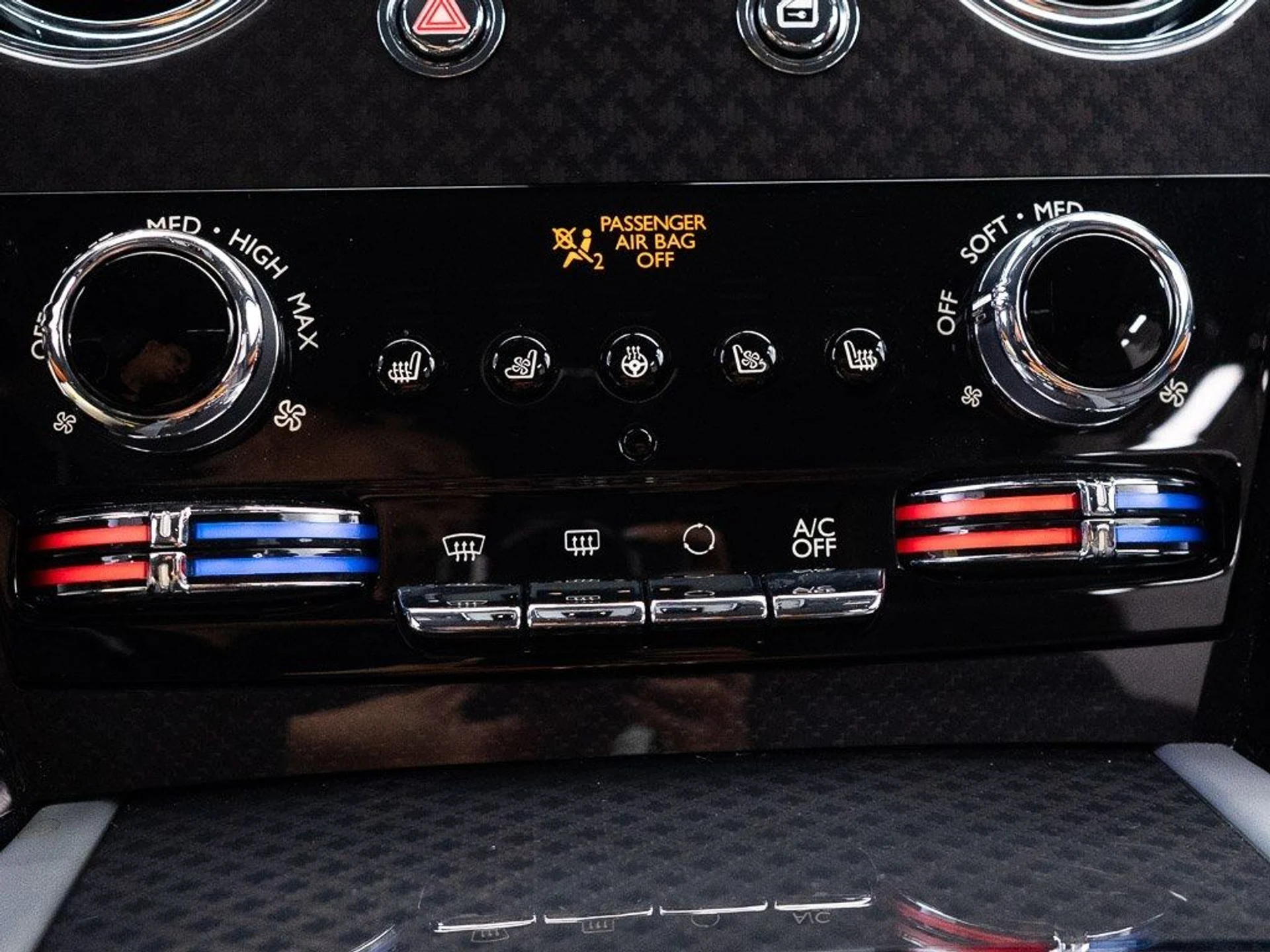 mph046_4099949999_8f00d8faf16919dcc8db943adca11638_71208e619b