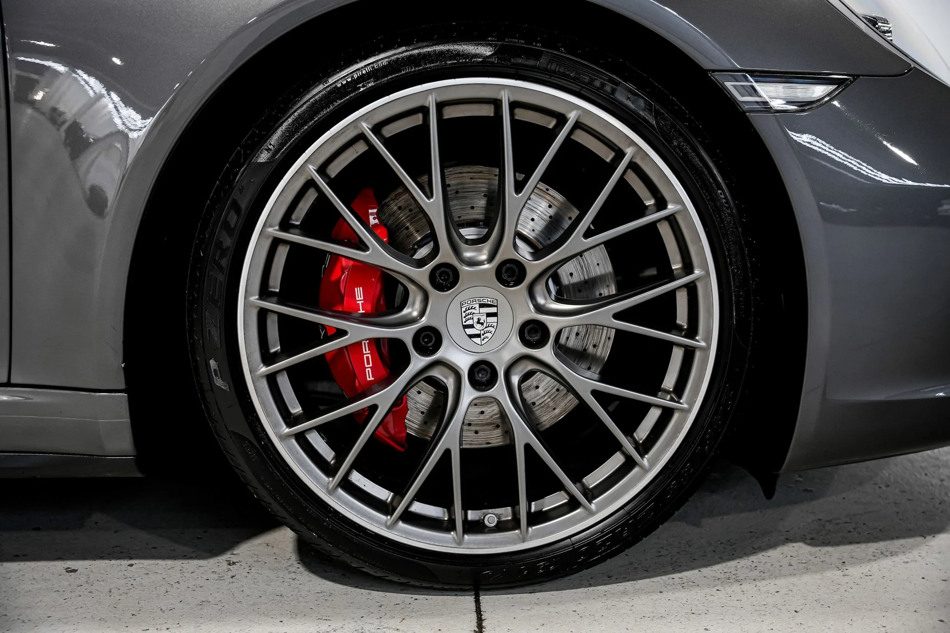 mph046_4102268850_70fe718856aff39ea288404d5c26c6abx_ea12b742be