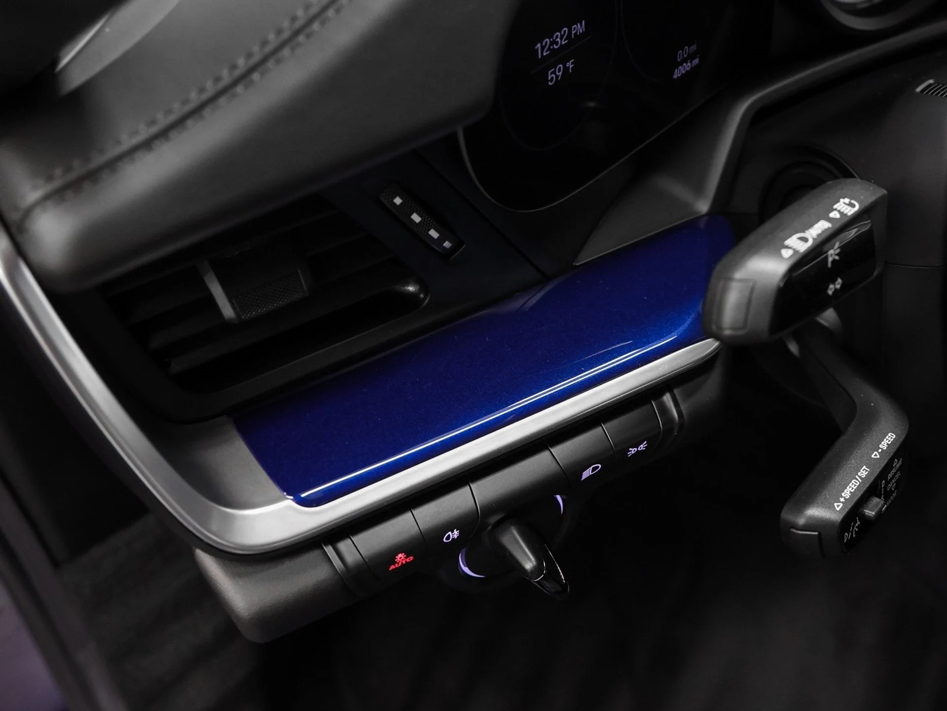 mph046_4124176789_47_10c87966c4