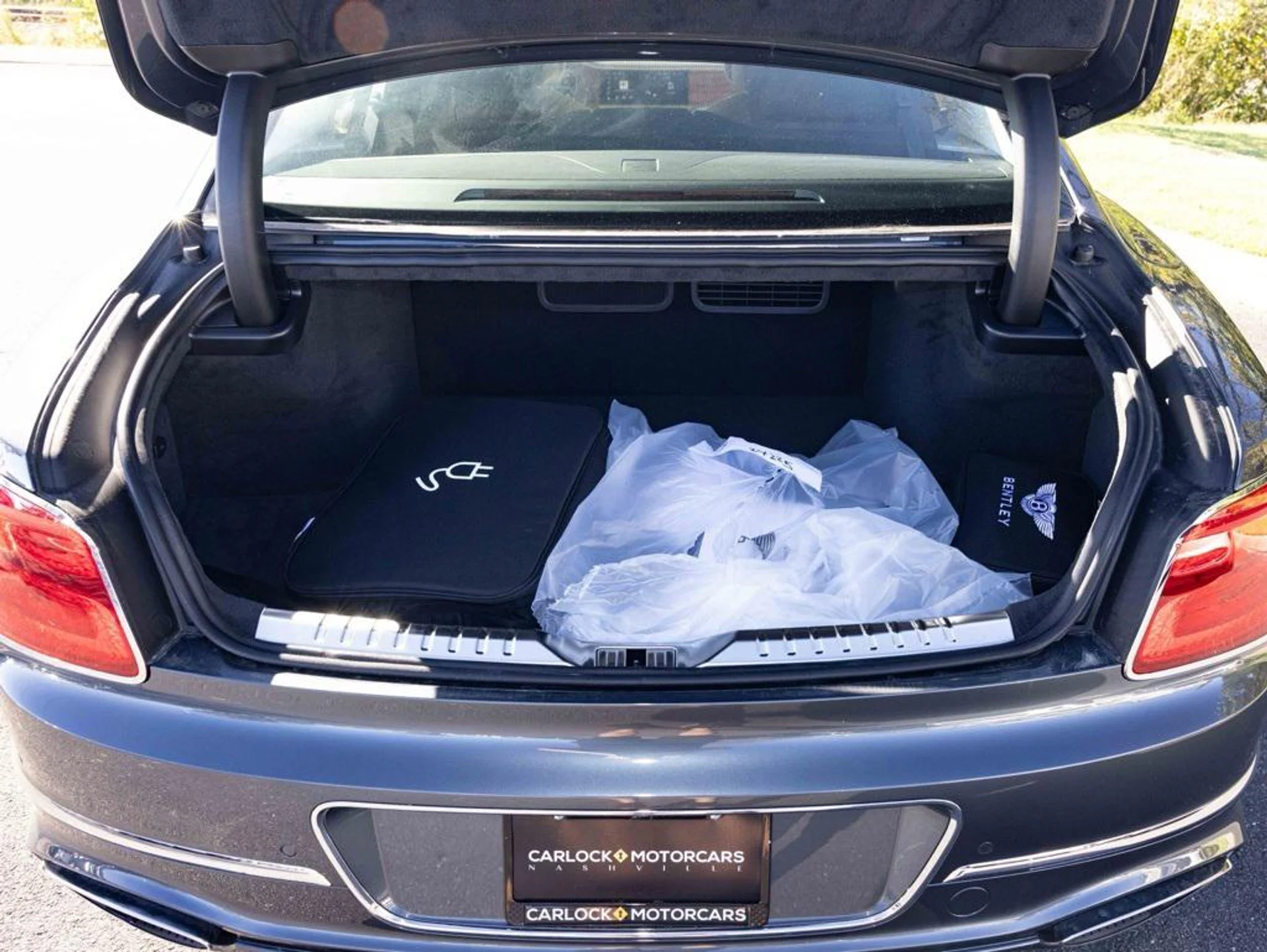 mph046_4143070099_471657911_690a42576f3f14244e02b1cc_59b20b049d