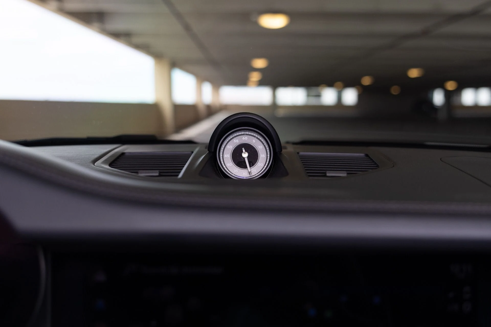 mph046_416228382_Used_2025_Porsche_911_Turbo_S_1776200682_6668508aaa