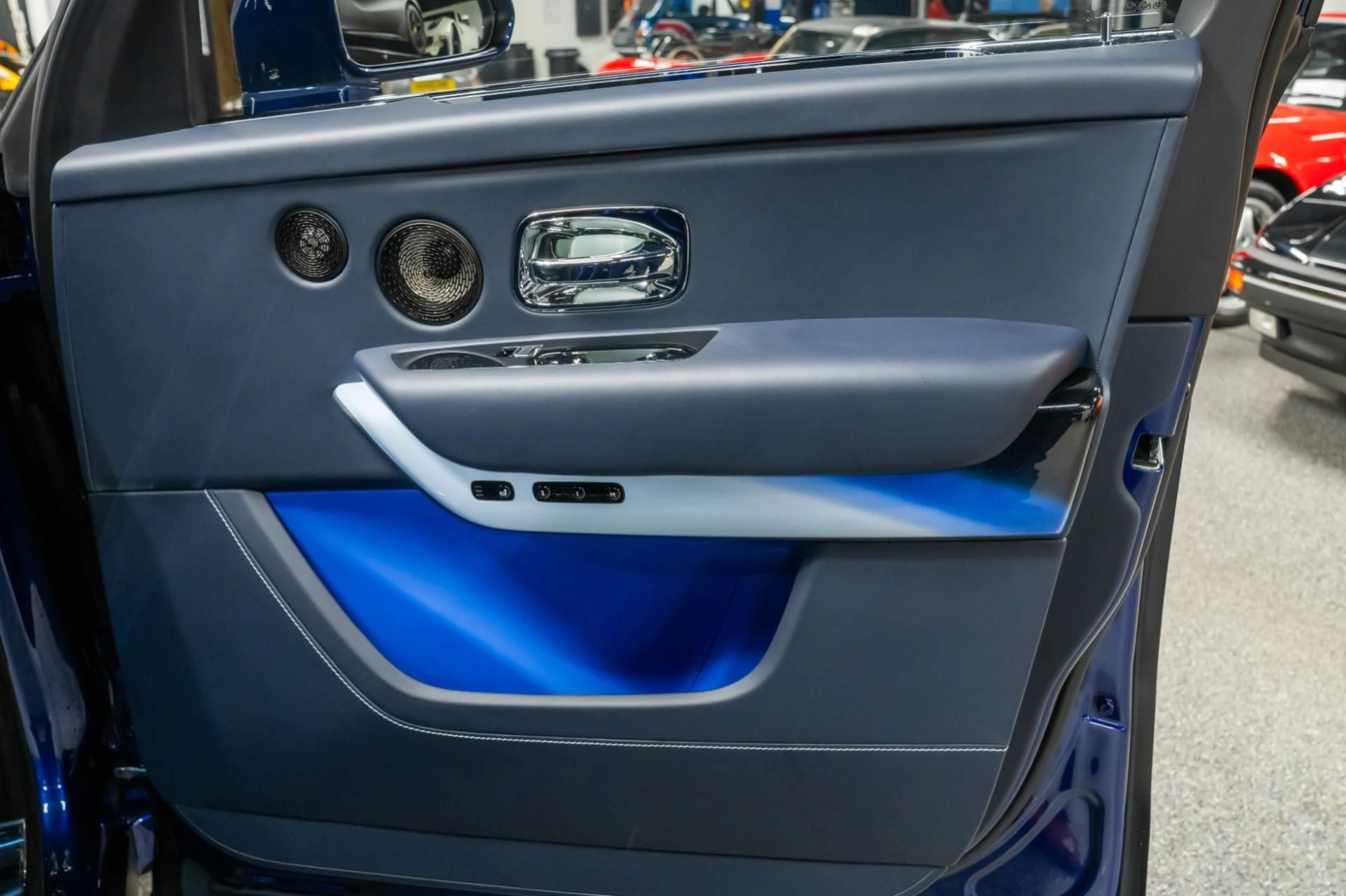 mph046_4166360770_Used_2024_Rolls_Royce_Cullinan_Black_Badge_Blue_Shadow_Edition_One_of_62_Built_Massive_629k_MSRP_1768253666_bf32473965