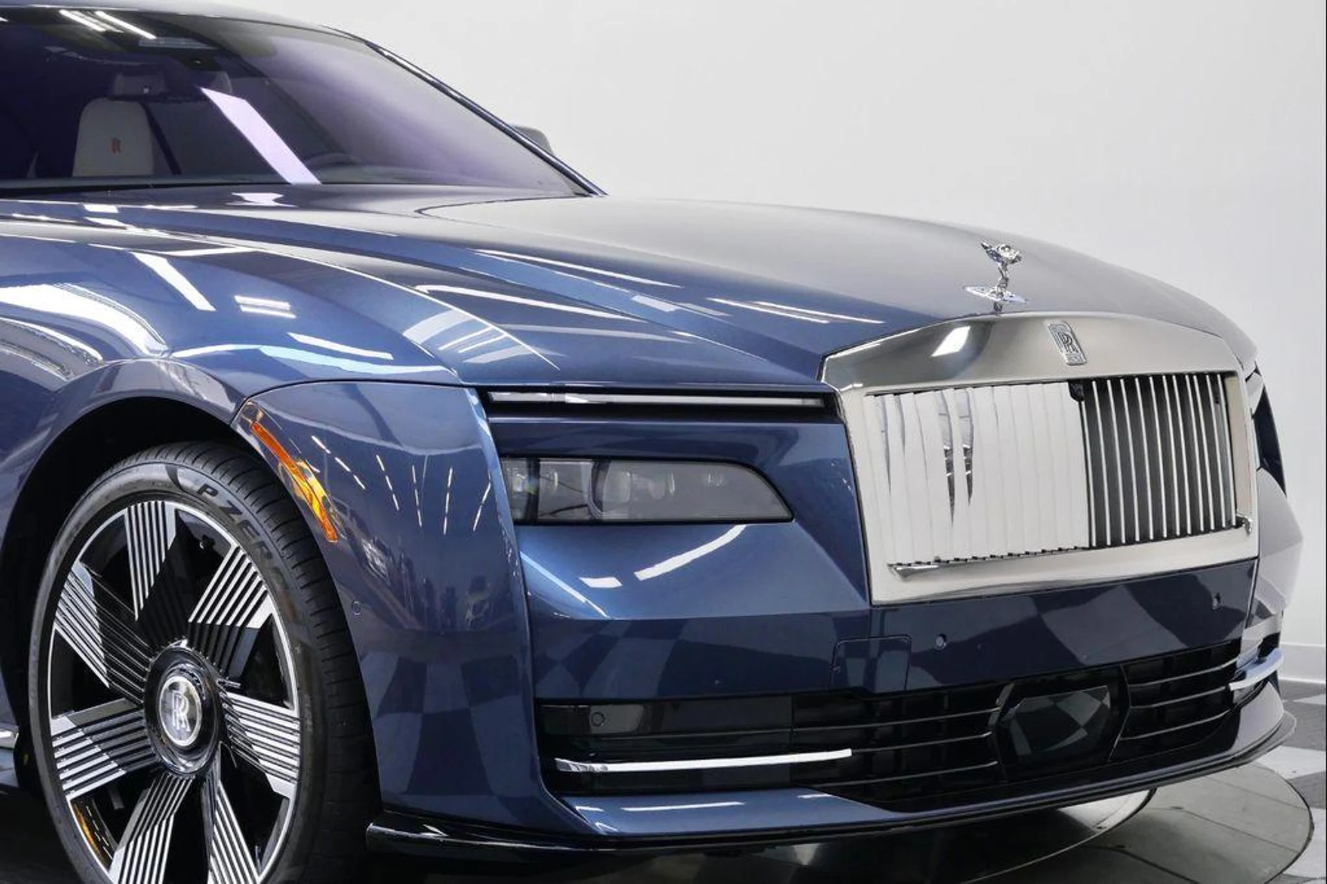 mph046_4168962476_o26_Eb_M_Wyb_Rqe_Vb_AI_Dtipj_N0_NI_2g_632cf90574