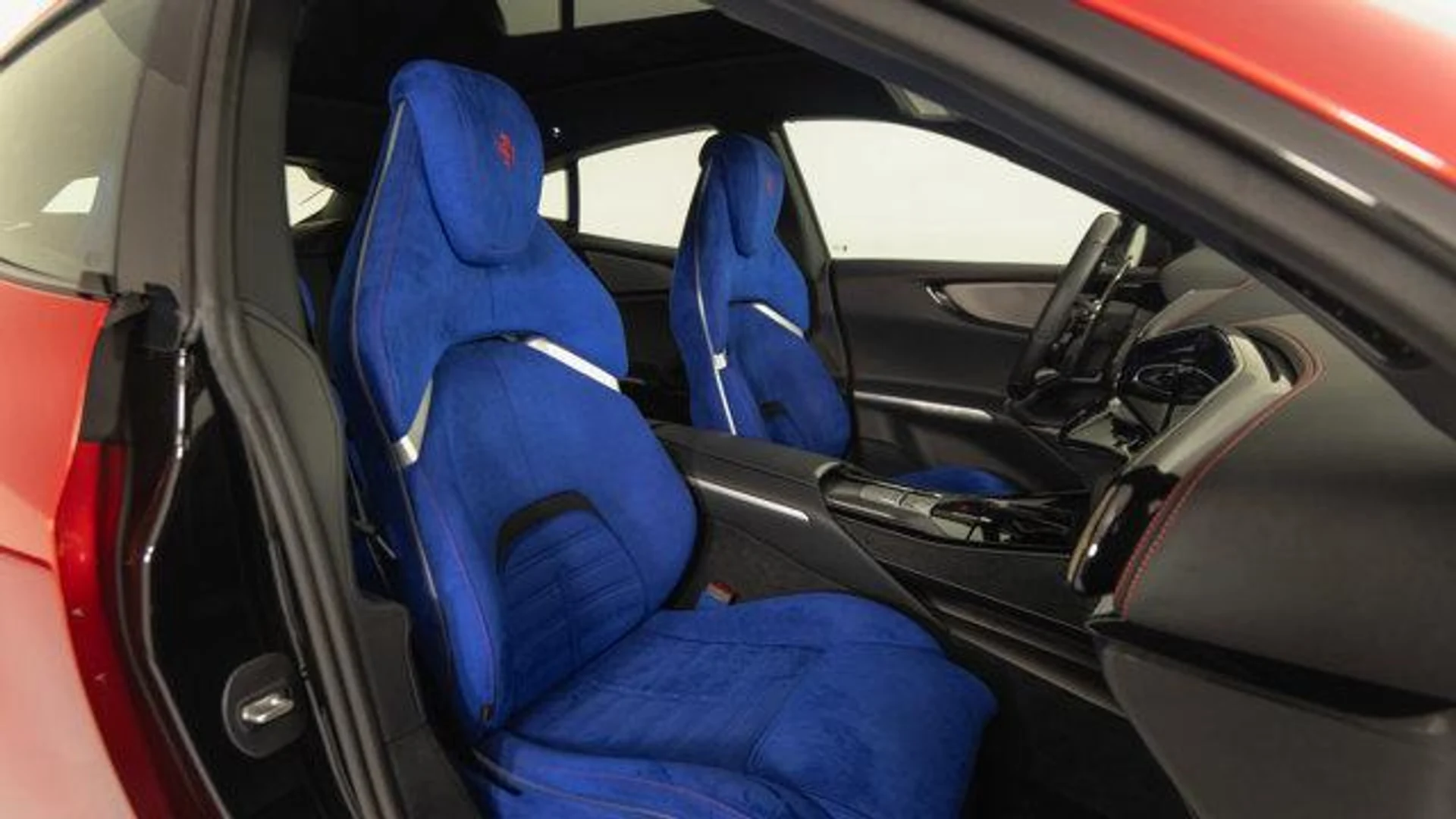 mph046_4181119406_WB_Vp_RB_Wyzrecqv_I7x_X_Zowq_DG_2fk_a592f478c4