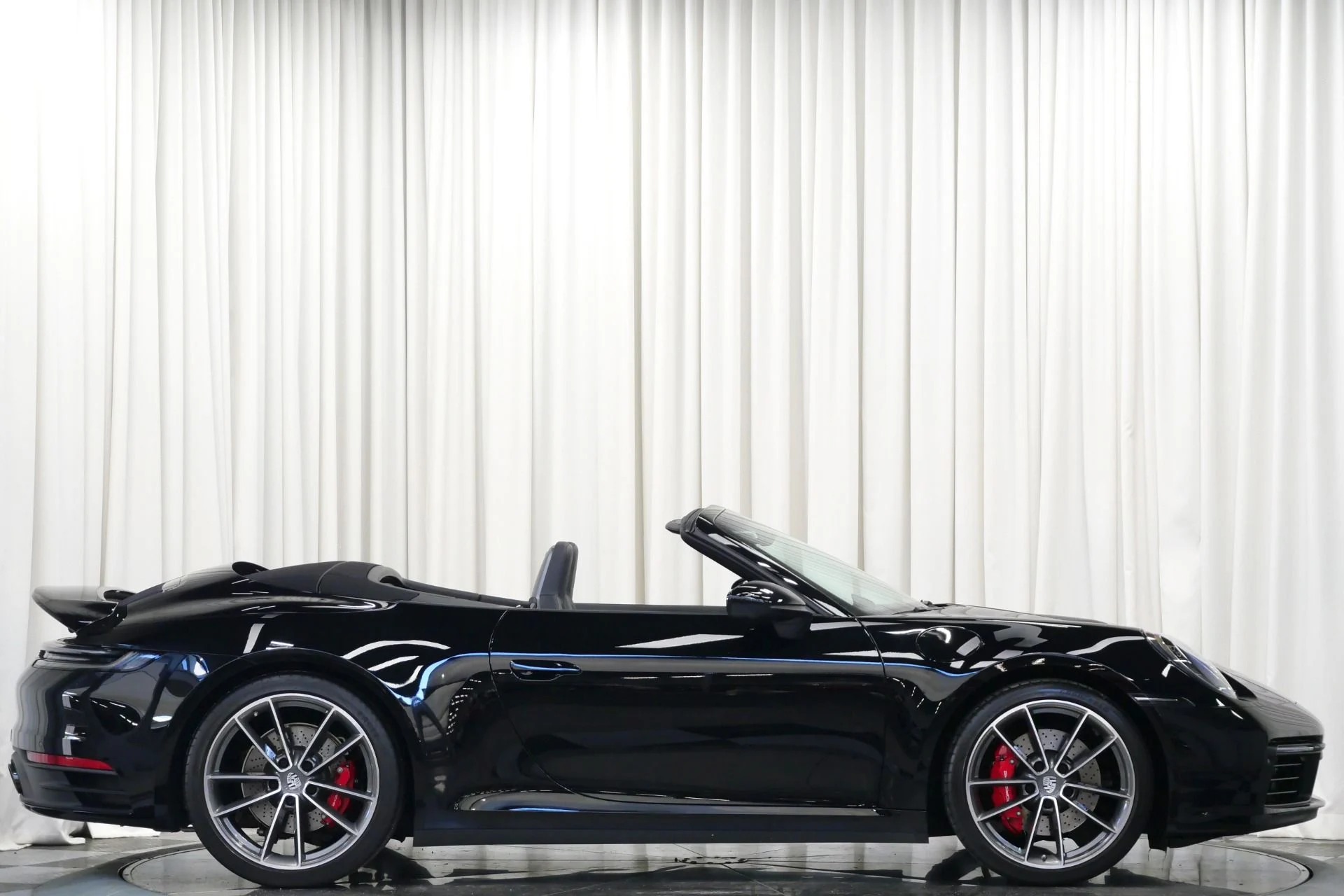 mph046_4195651575_Used_2024_Porsche_911_Carrera_S_Cabriolet_Sport_Exhaust_Carrera_Classic_Wheels_Bose_Audio_1764086379_a1f7b3f0b4