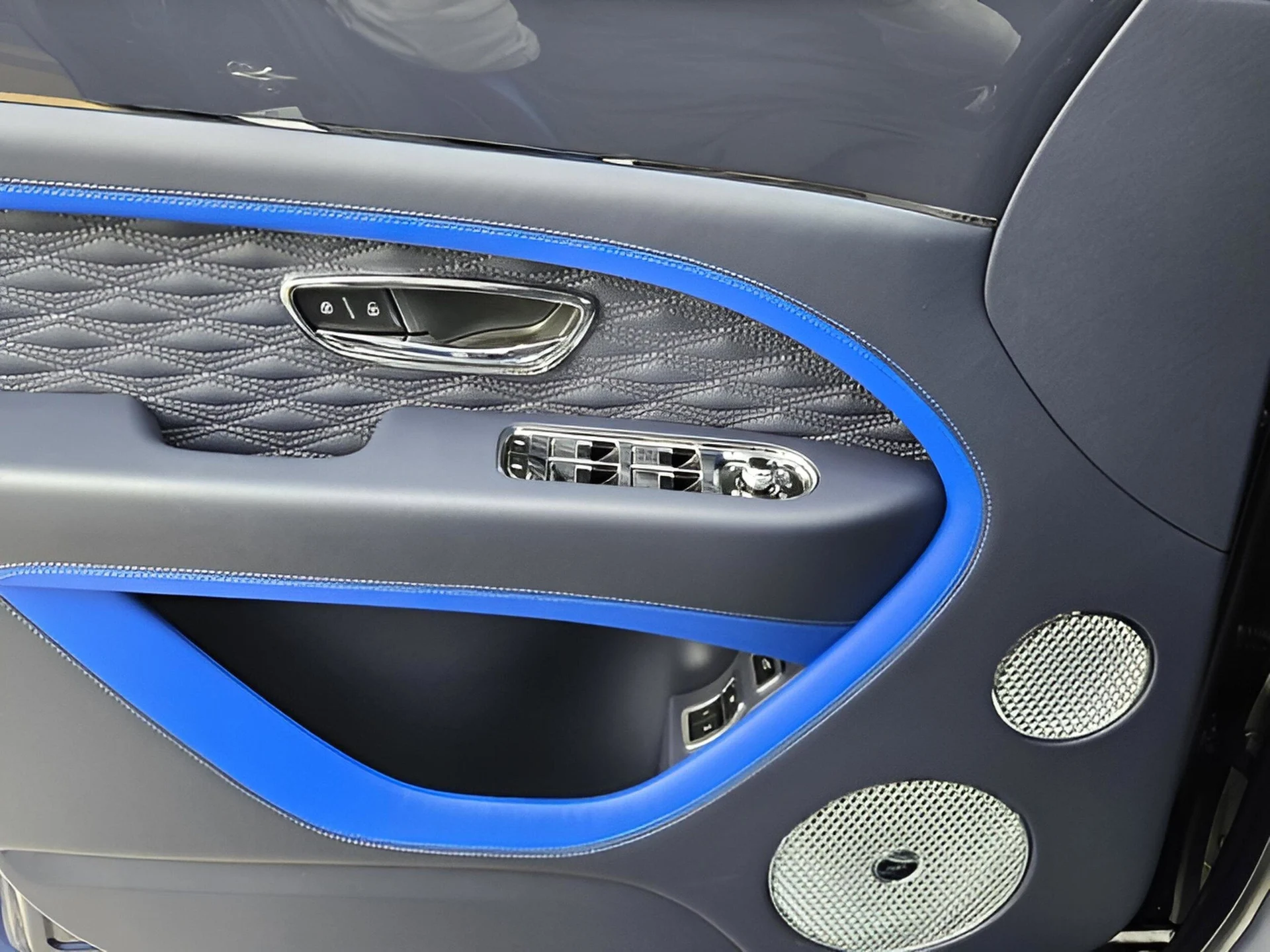 mph046_42007246_8216cdf148f3e150e6998e9cb1547b02x_f13ee4327b