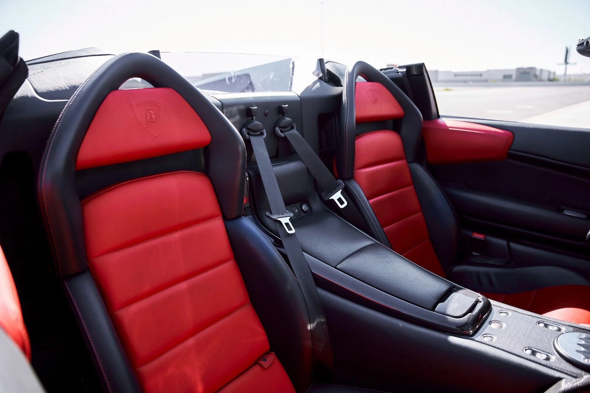 mph046_4201008347_Used_2006_Lamborghini_Murcielago_Base_1773347288_66d5304c5a