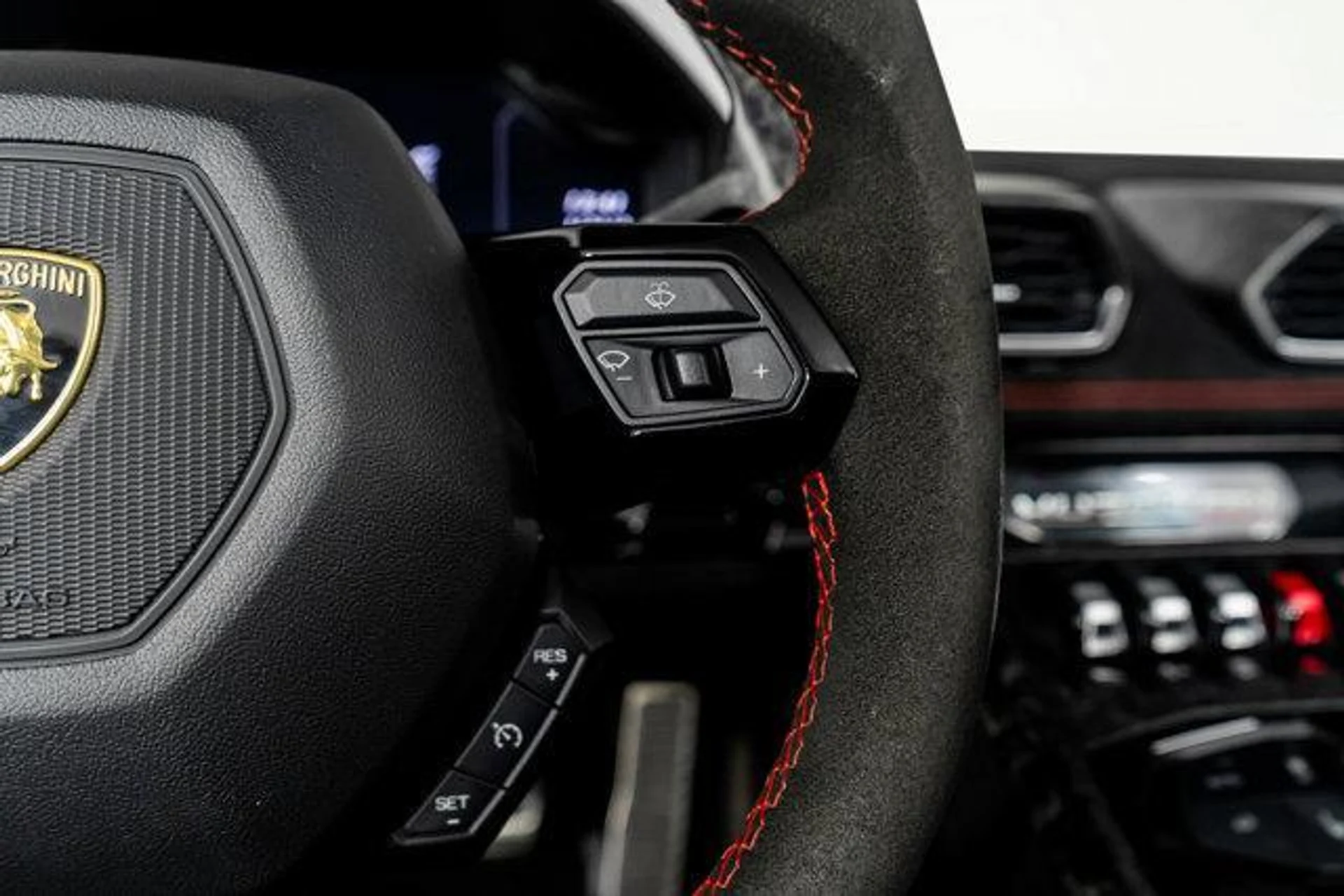 mph046_4206064828_0xj4_SHMNU_Cqb9b0n_UP_oj_O2tw_U_76113ba2ed