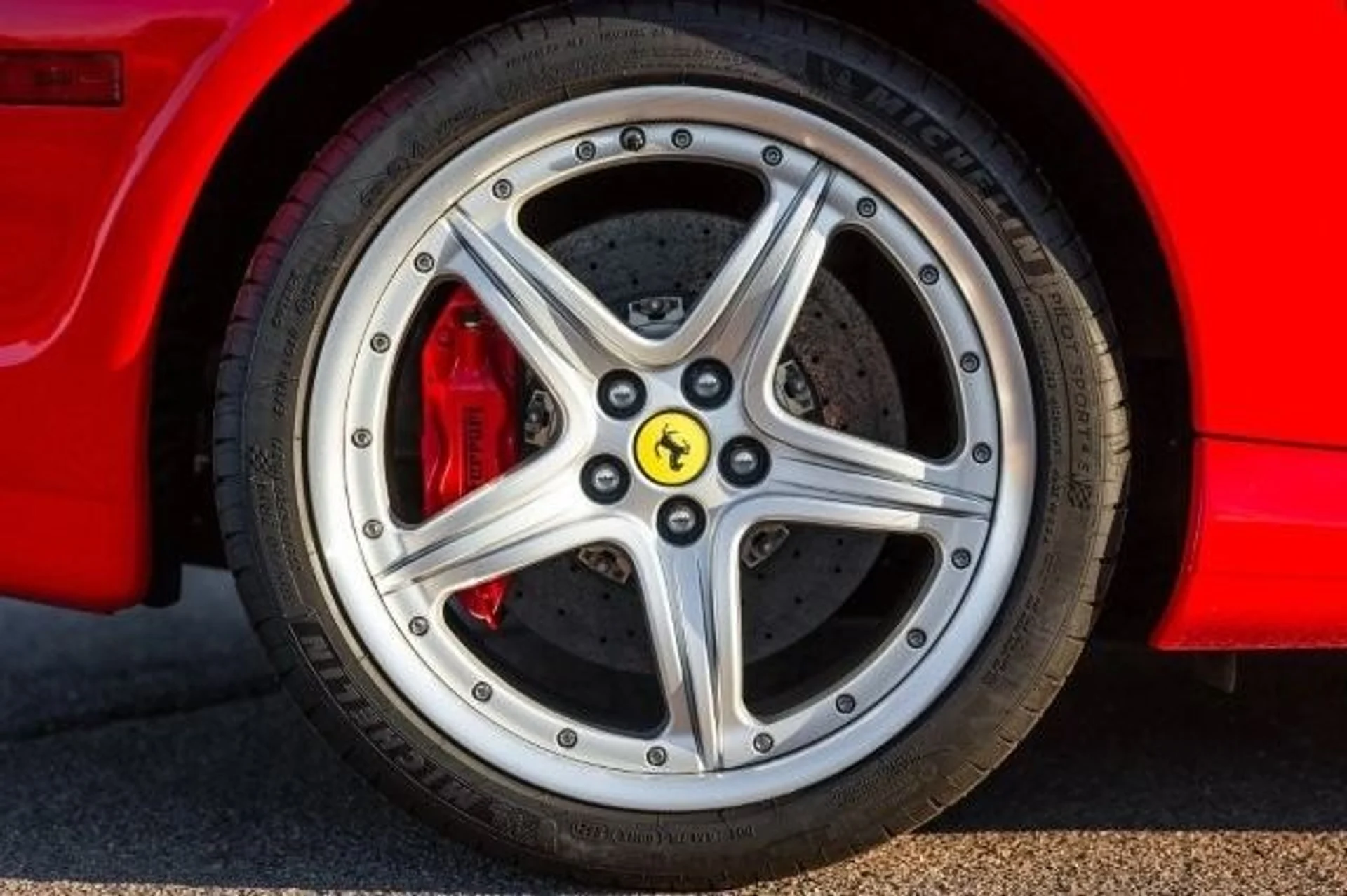 mph046_4208663735_Used_2005_Ferrari_Superamerica_1773854918_57a7958ef7