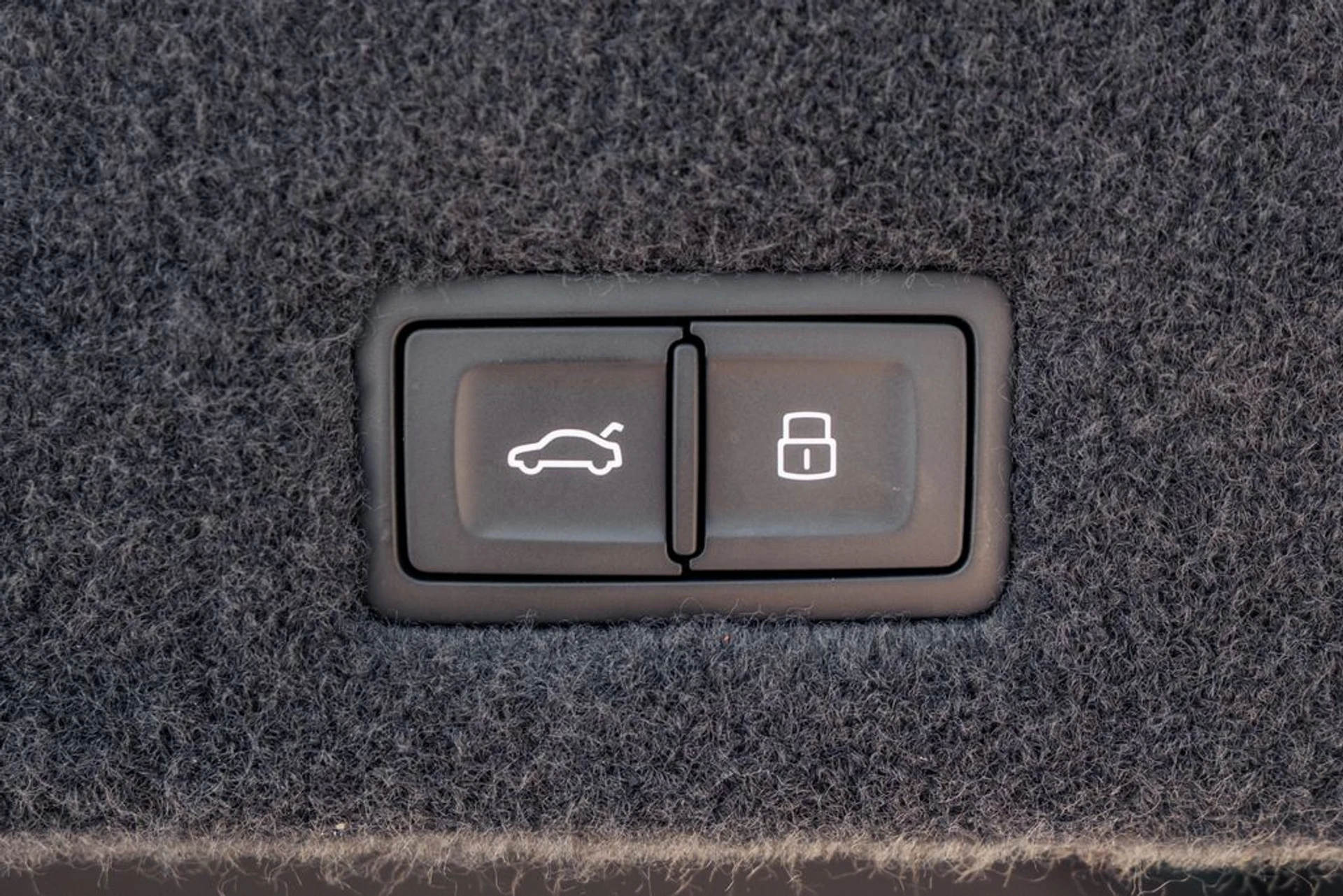 mph046_4232380452_7e9f8d3b397726c0a1a798688b9fbe11x_0f32cd24a2