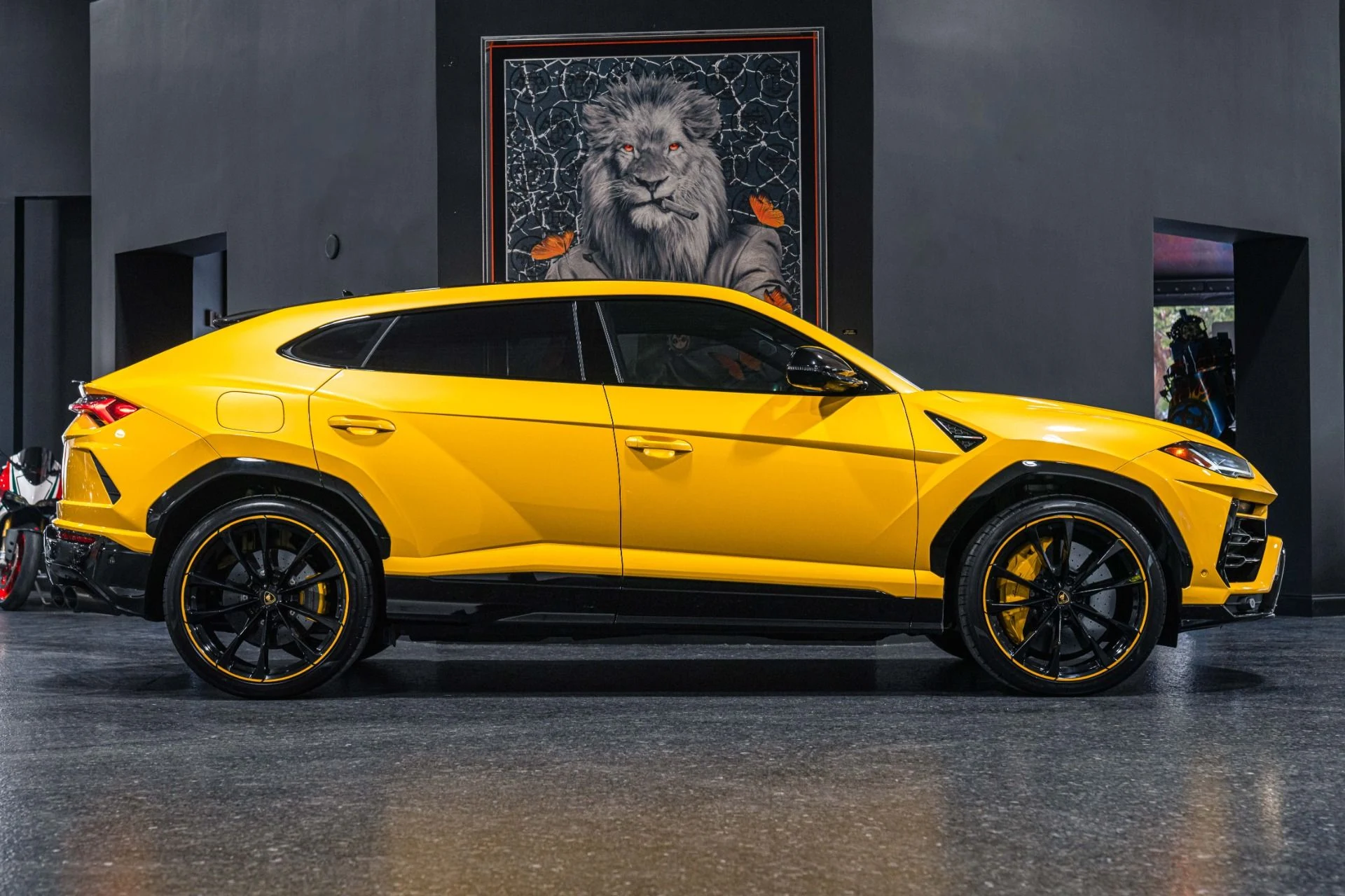 mph046_4233785641_Used_2021_Lamborghini_Urus_Pearl_Capsule_w_FULL_RYFT_Exhaust_1771450400_4c05e366bb