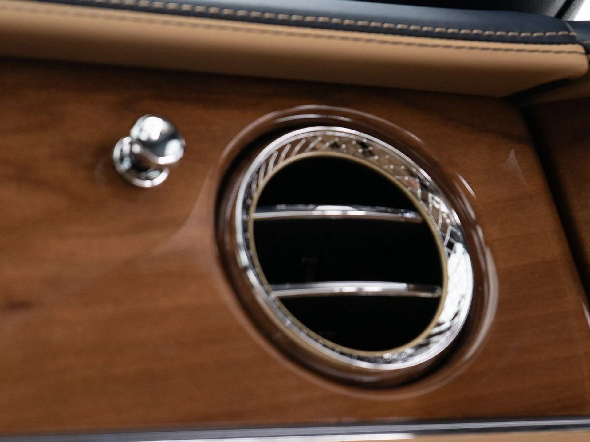 mph046_4267412611_0604cc070ec24f68b23d34a8f82dded1_4636b28c6f