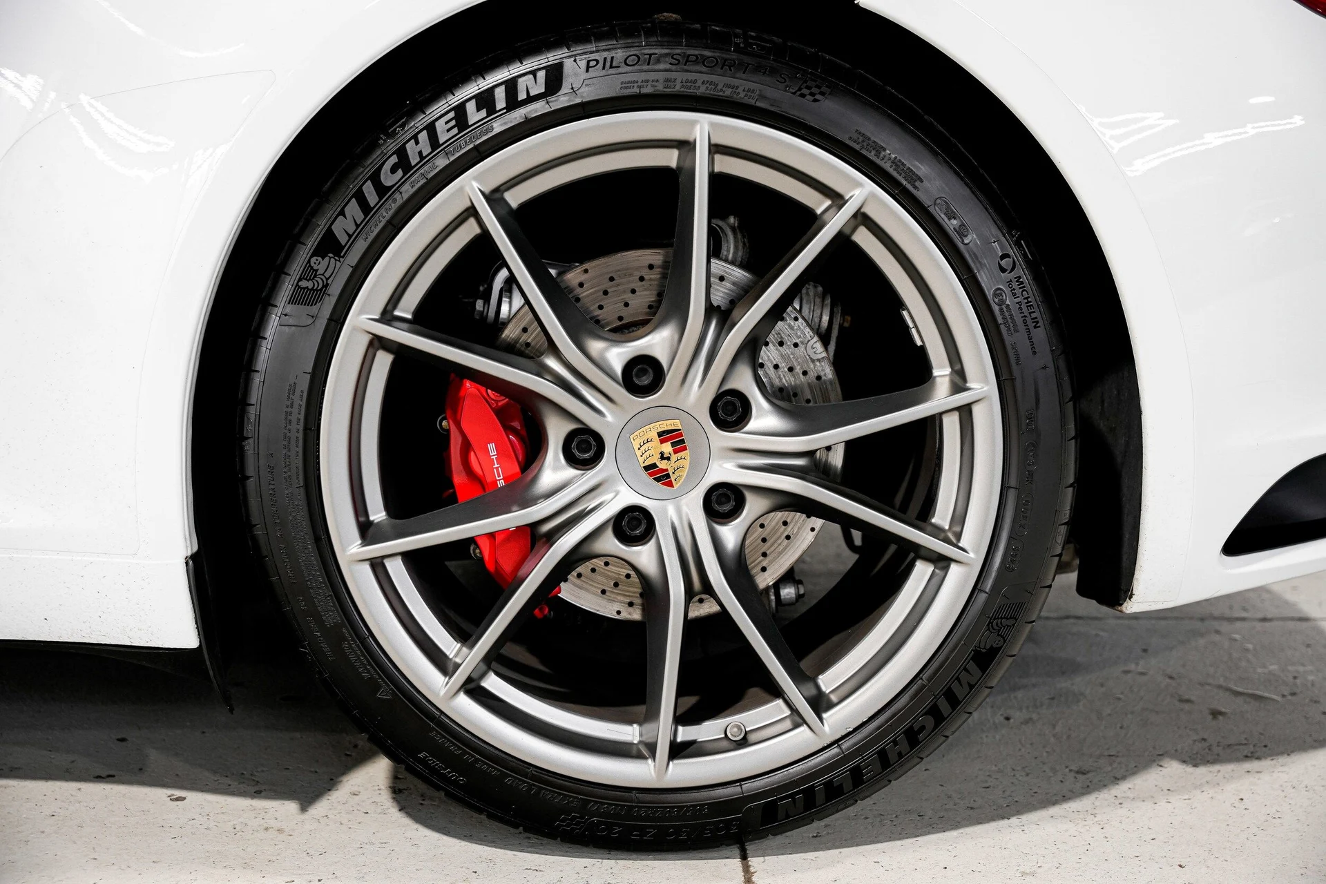 mph046_4279572488_42544d475763f0e5172962231fbdeb11x_e4fcd821d5