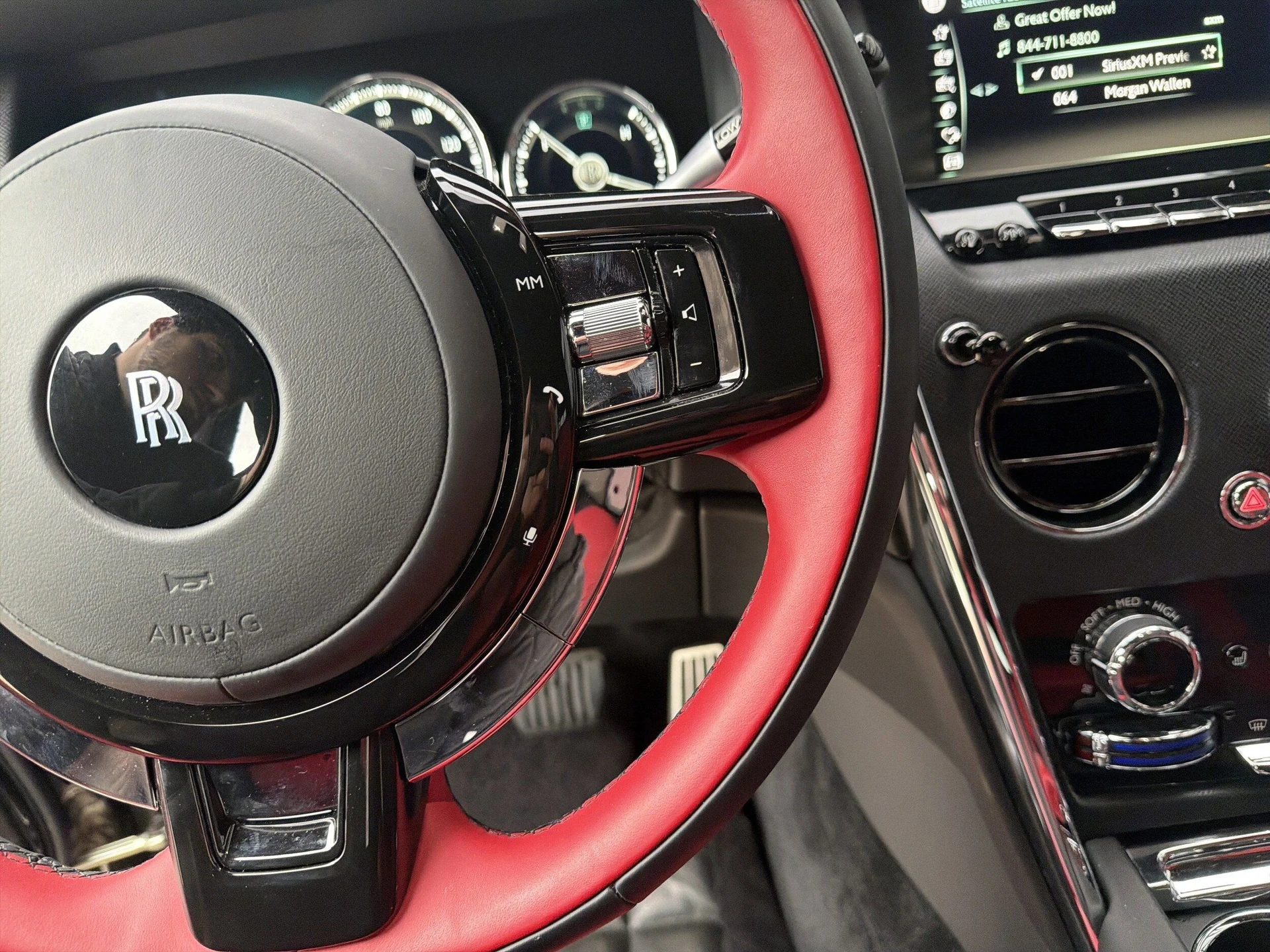 mph046_4285958563_3404a6b1859a48c22d500726f2911bf8x_eb934235e9