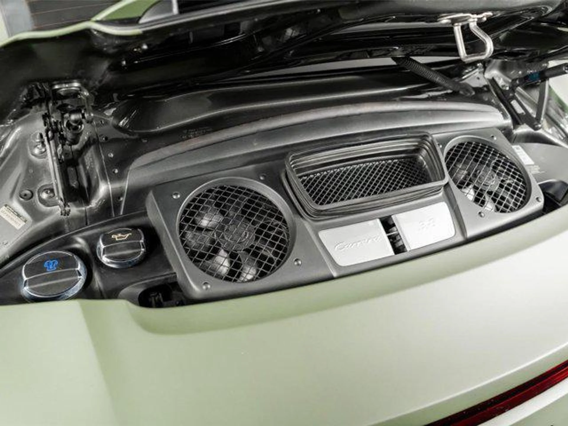 mph046_4294698210_m_Vp_Ply_Gi9f_SNS_Rlajjb_Dg3_I_Zv_EU_cc84eebc1e