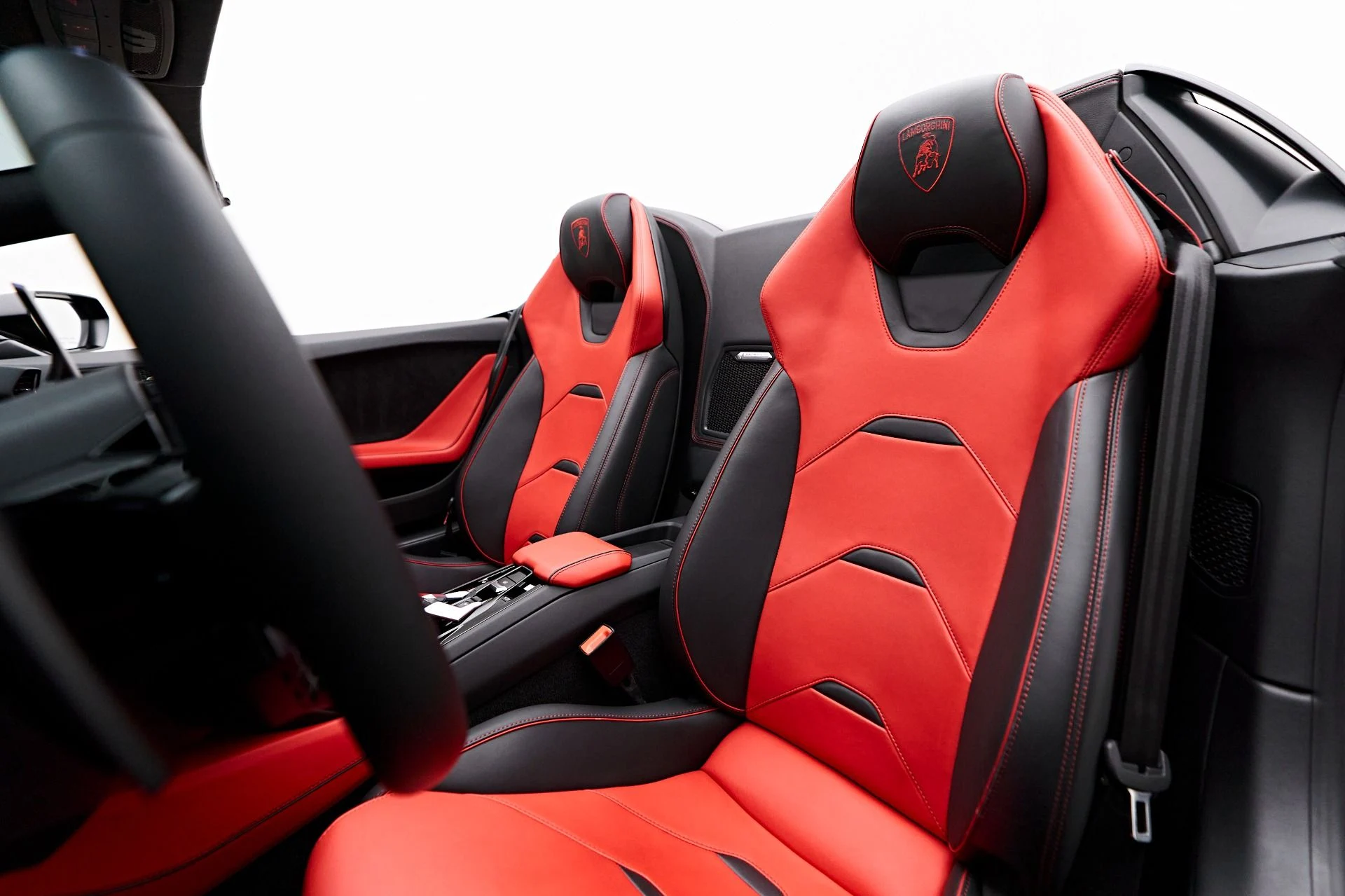 mph046_449037727_Used_2021_Lamborghini_Huracan_EVO_Base_1729305631_dc12b08f1d
