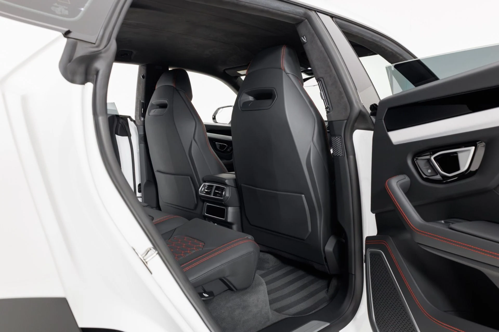 mph046_457161732_Used_2024_Lamborghini_Urus_S_1788297644_7fb862e6ac