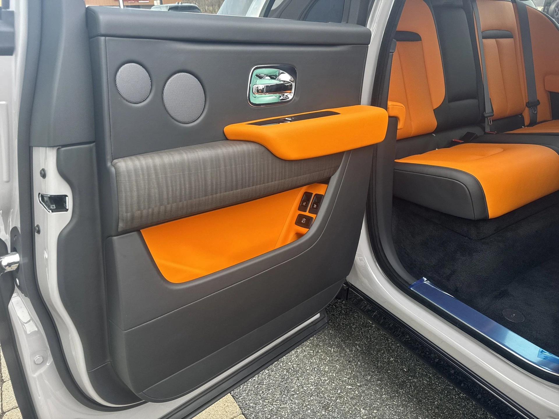 mph046_461860996_6c721a834deb22500f4936c5d68d6b78x_45ad8de350