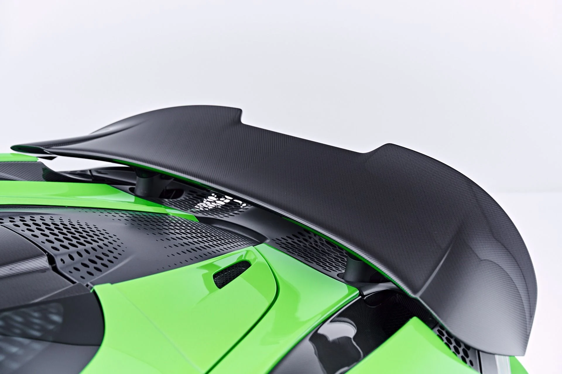 mph046_467603120_Used_2025_Mc_Laren_750_S_1784081739_911449bef0