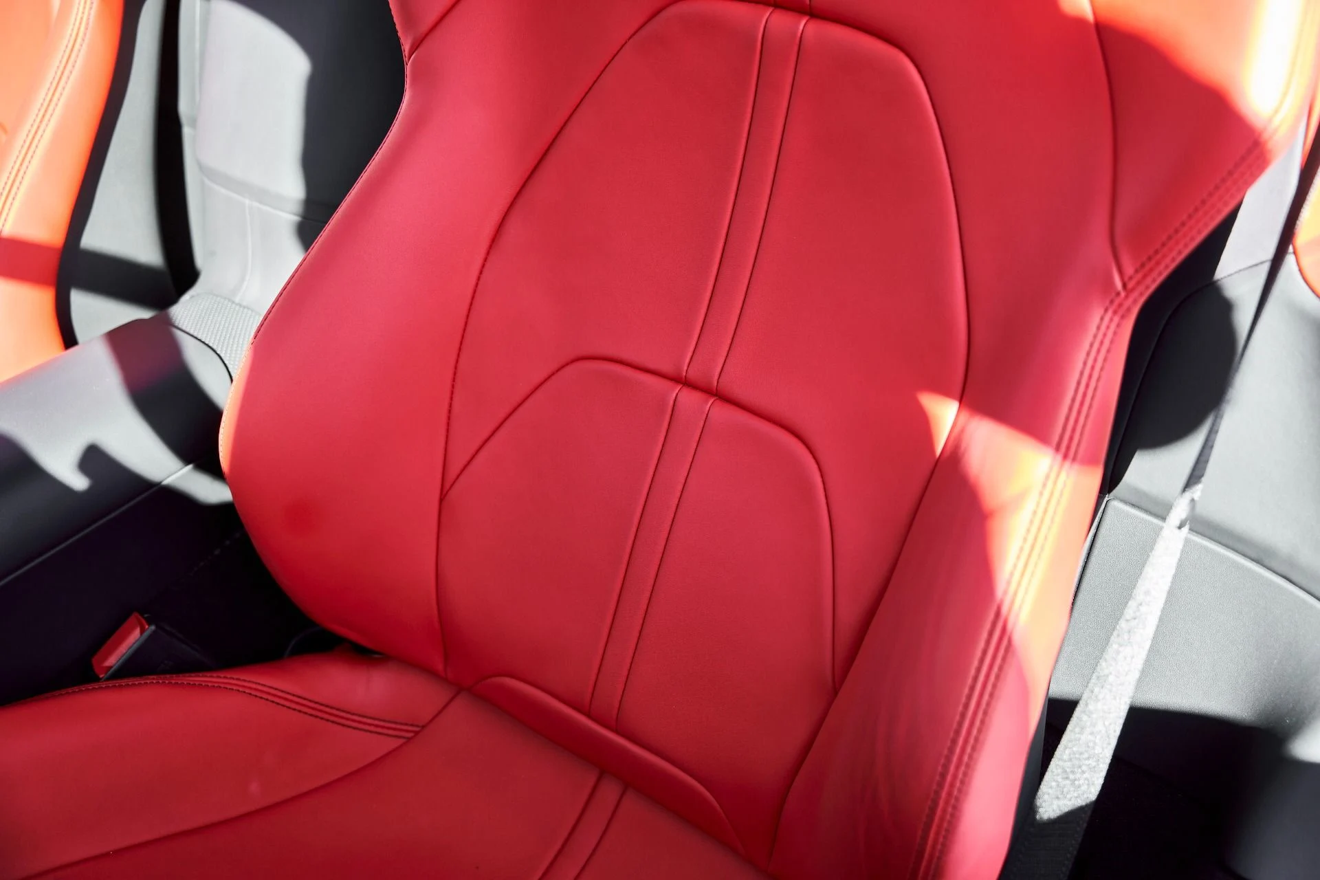 mph046_468136155_Used_2023_Ferrari_SF_90_Stradale_Base_1772766278_c08433630c