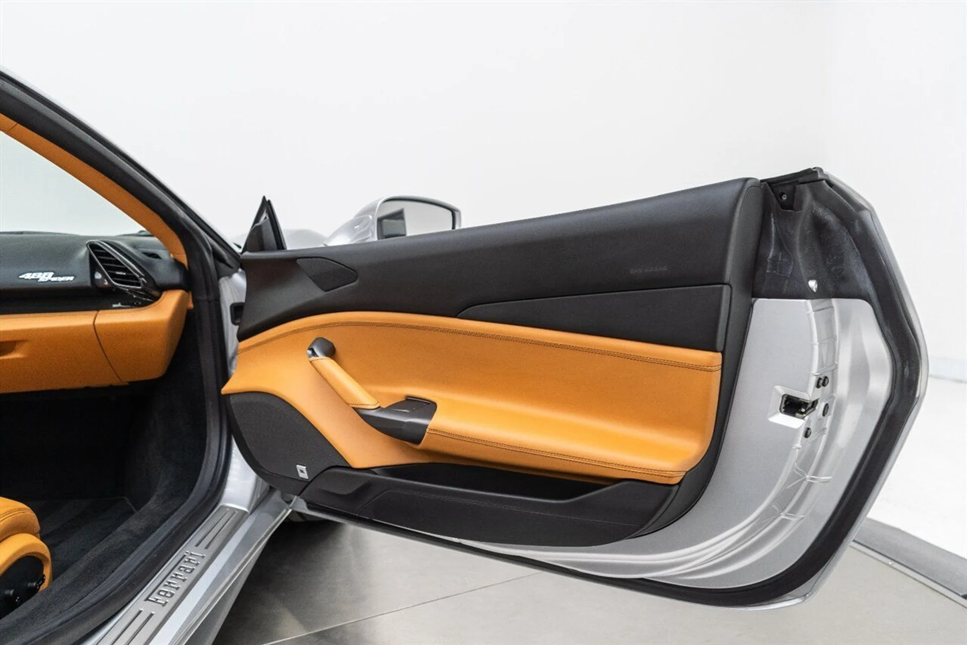 mph046_488979934_c2518b76dd_1280_72347de4bf