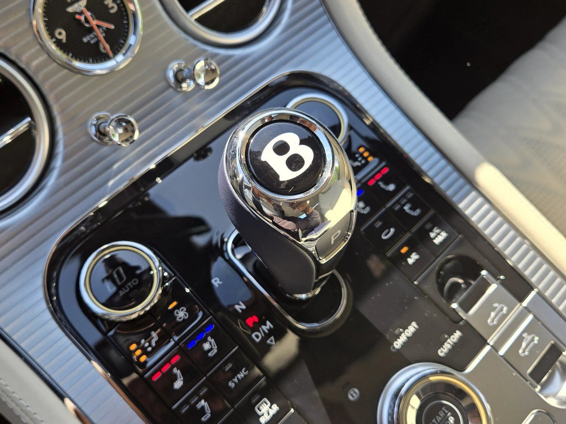 mph046_492330179_92573b6e5d57bde709b8a5c398fc56c6x_f07a5c31fe