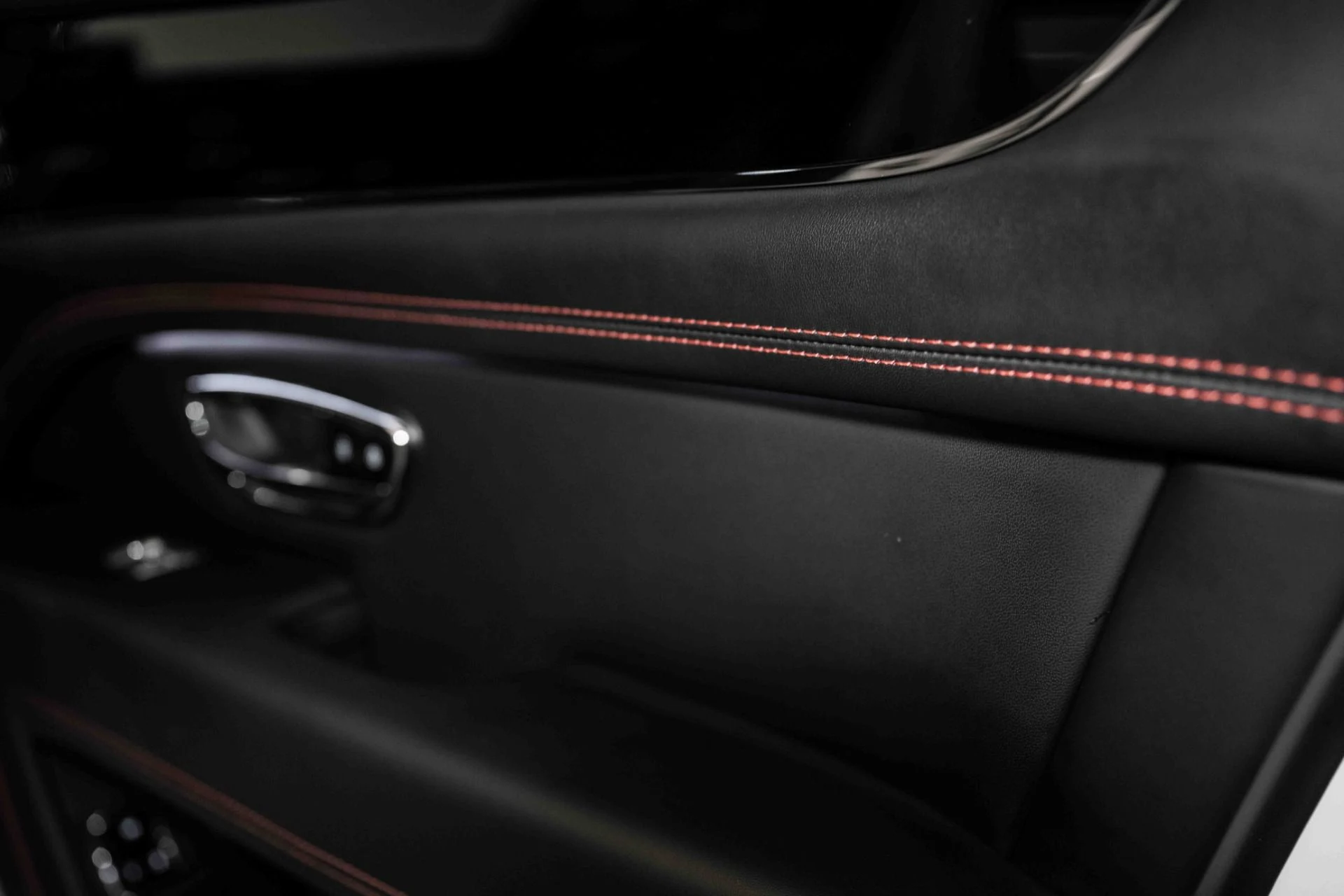 mph046_496379184_Used_2022_Bentley_Bentayga_S_1725543345_85a35e0920