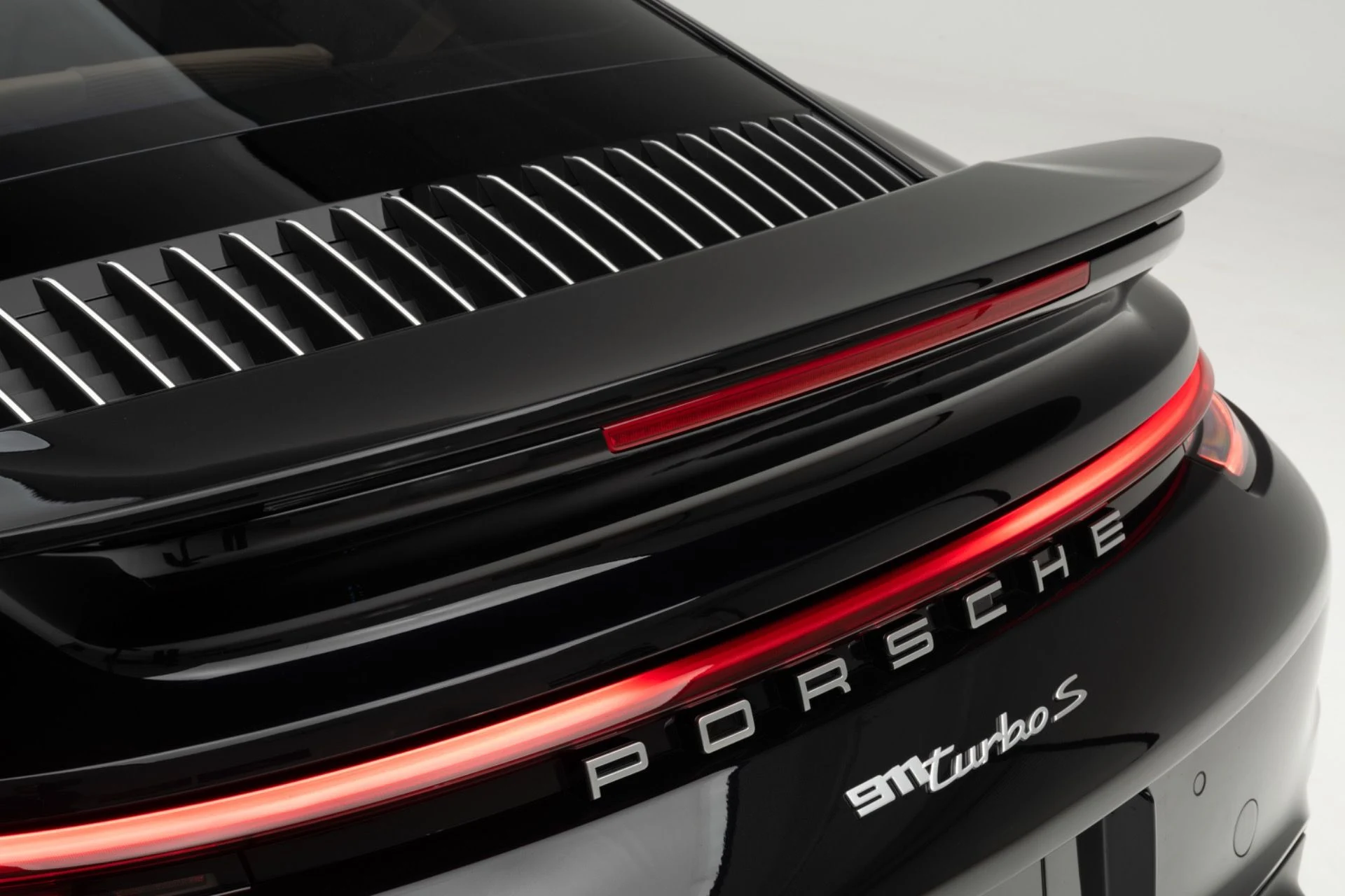 mph046_504327275_Used_2025_Porsche_911_Turbo_S_1780412804_b26232d824