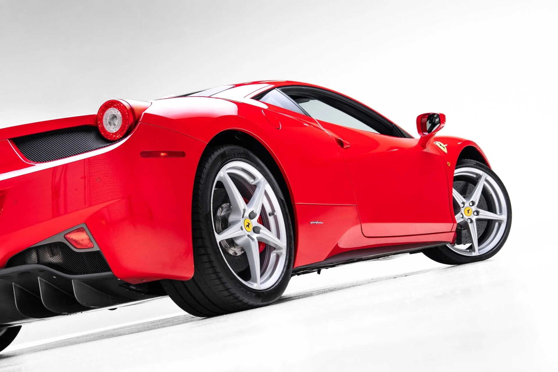 mph046_505730392_Used_2012_Ferrari_458_Italia_1774895267_2039c1d52f